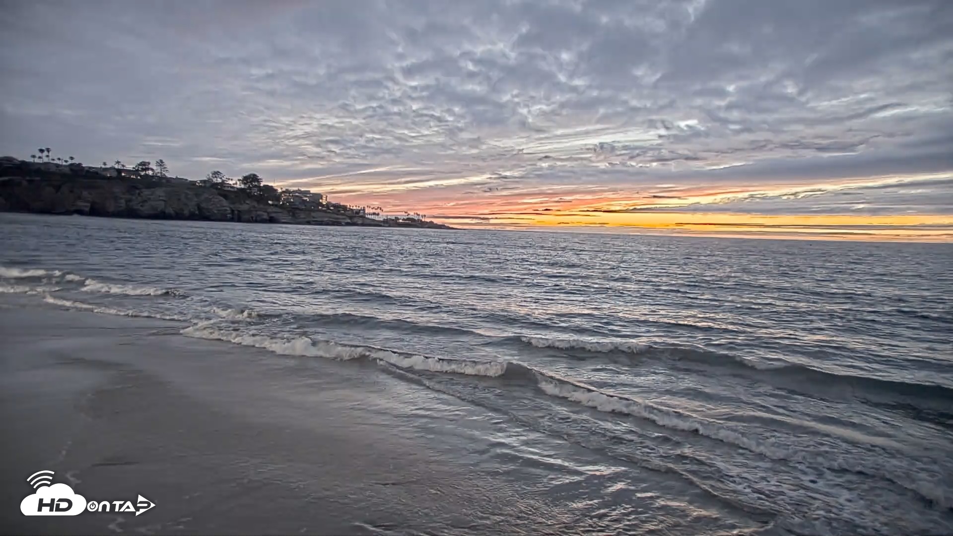 Snapshot of La Jolla Shores Live Surf Cam taken Apr 12, 2026, 7:33pm PDT