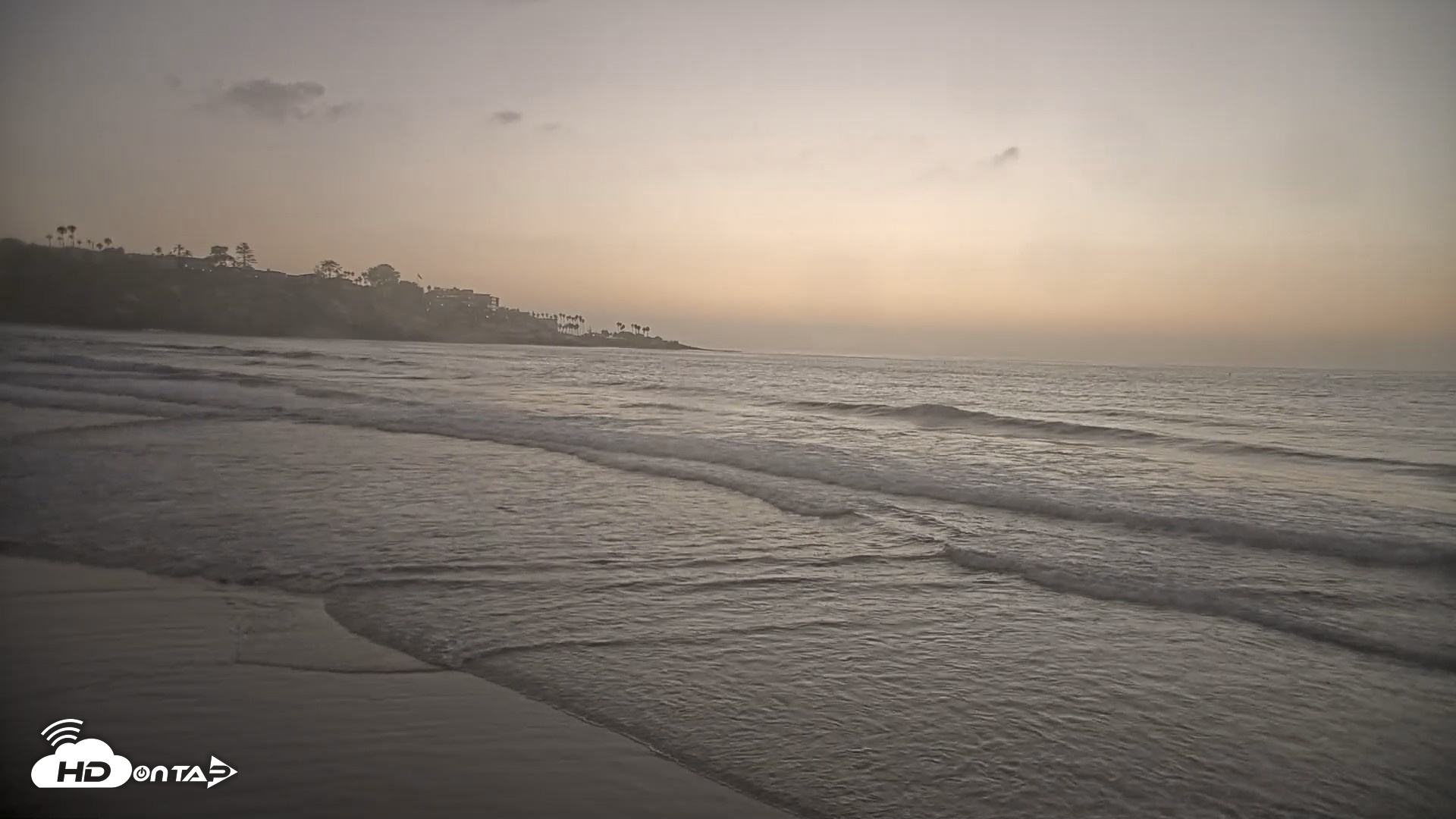 Snapshot of La Jolla Shores Live Surf Cam taken Sep 11, 2026, 7:14pm PDT