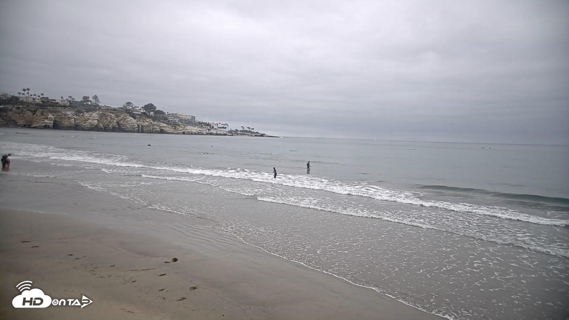 Snapshot of La Jolla Shores Live Surf Cam taken Jun 27, 2026, 8:25am PDT