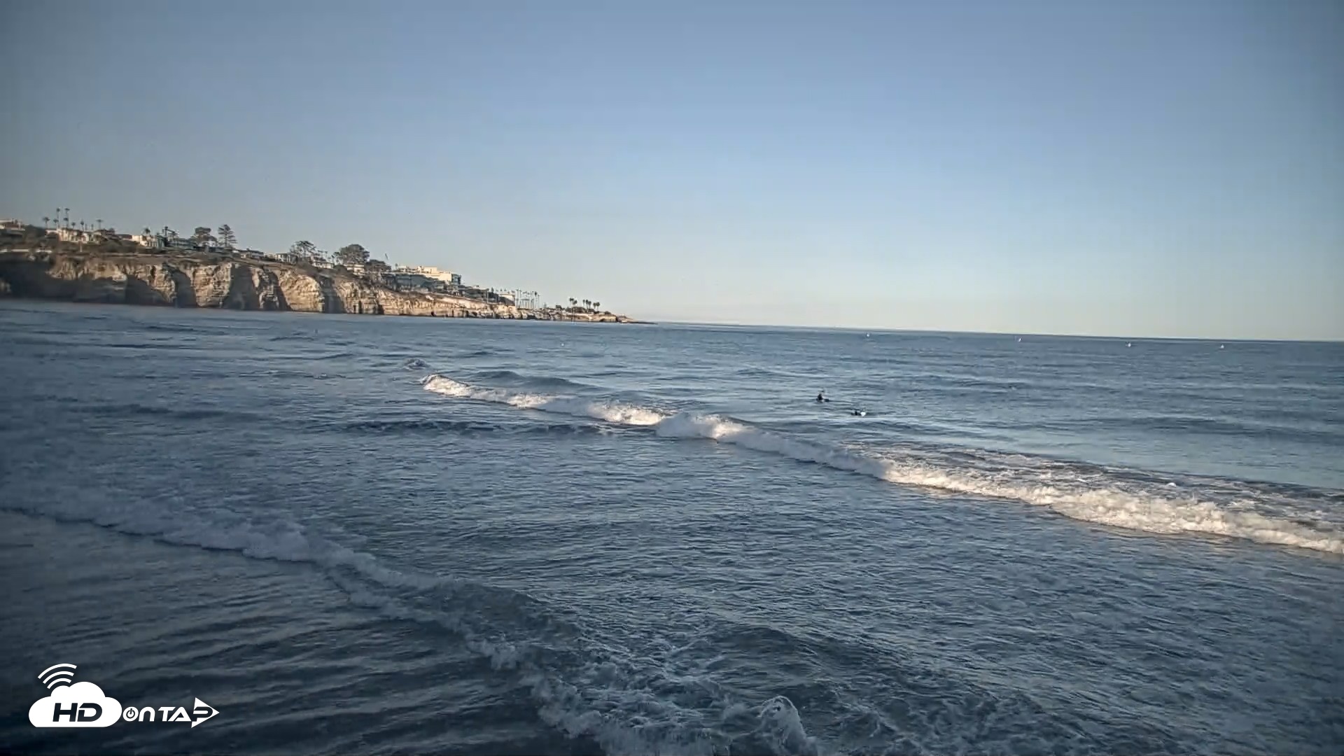 Snapshot of La Jolla Shores Live Surf Cam taken Oct 4, 2026, 7:43am PDT