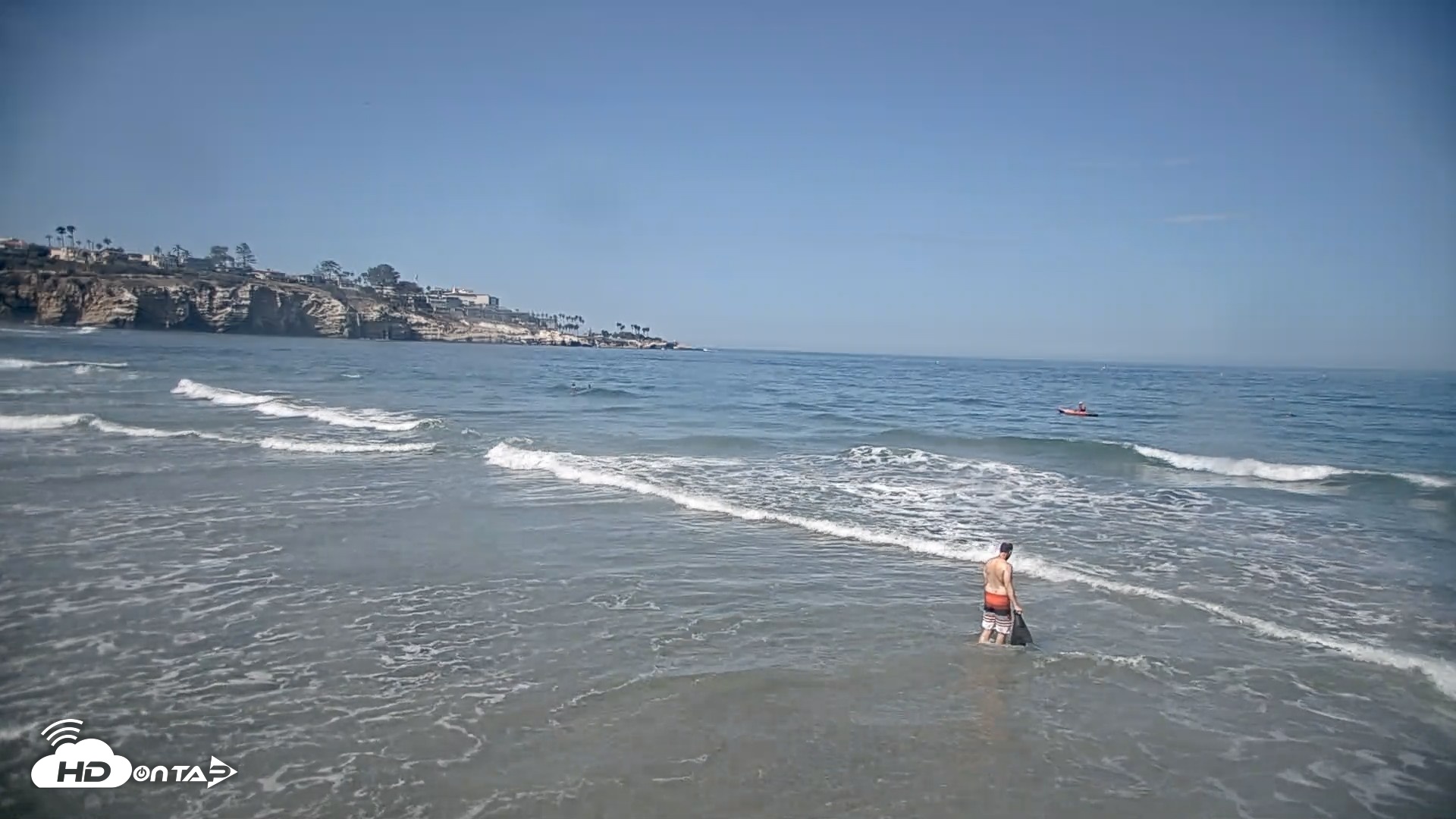 Snapshot of La Jolla Shores Live Surf Cam taken Sep 9, 2026, 11:05am PDT
