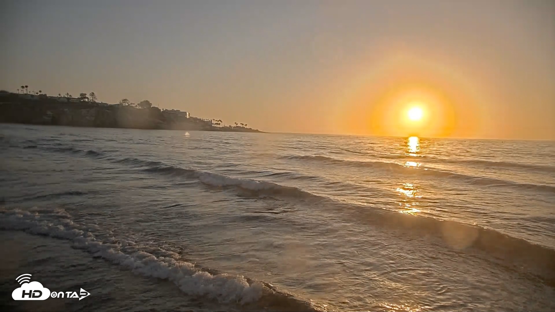 Snapshot of La Jolla Shores Live Surf Cam taken Aug 22, 2026, 7:09pm PDT