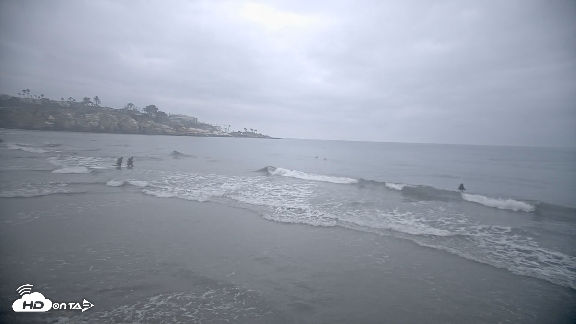 Snapshot of La Jolla Shores Live Surf Cam taken Sep 20, 2026, 7:16am PDT