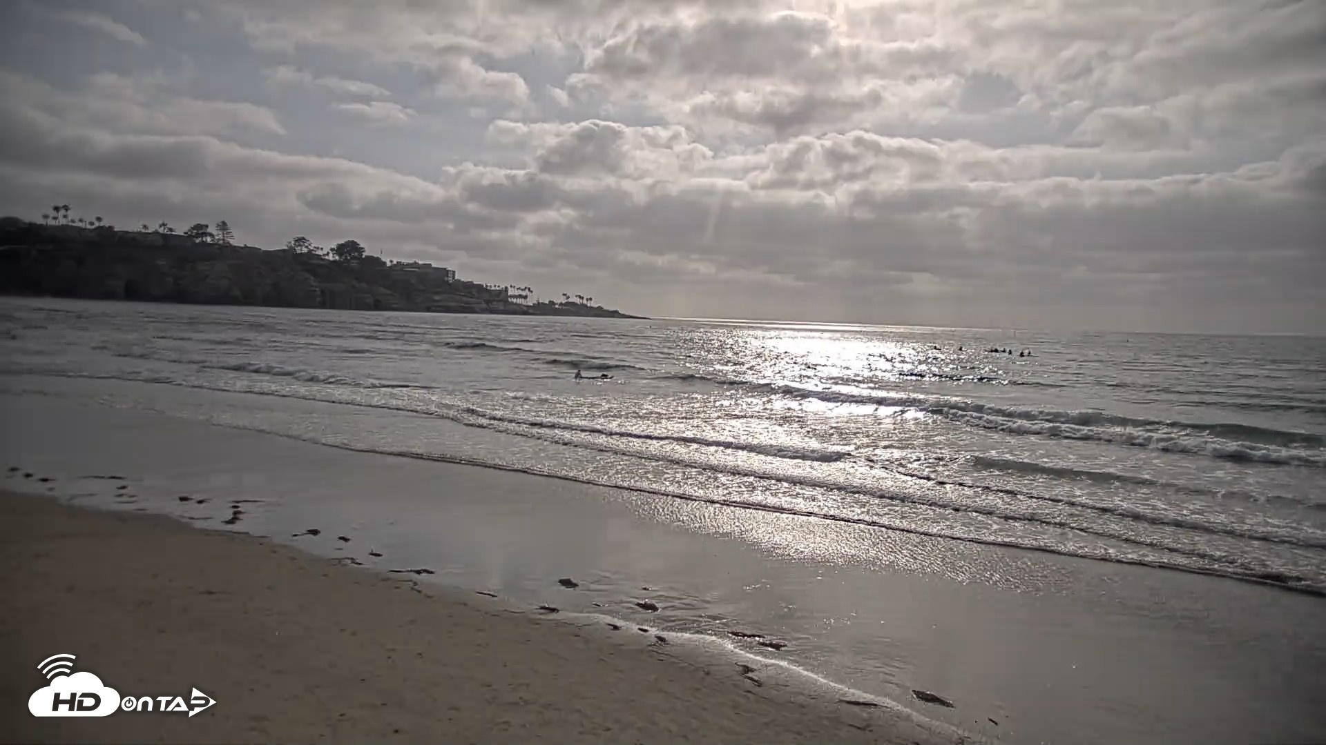 Snapshot of La Jolla Shores Live Surf Cam taken Apr 30, 2026, 5:23pm PDT