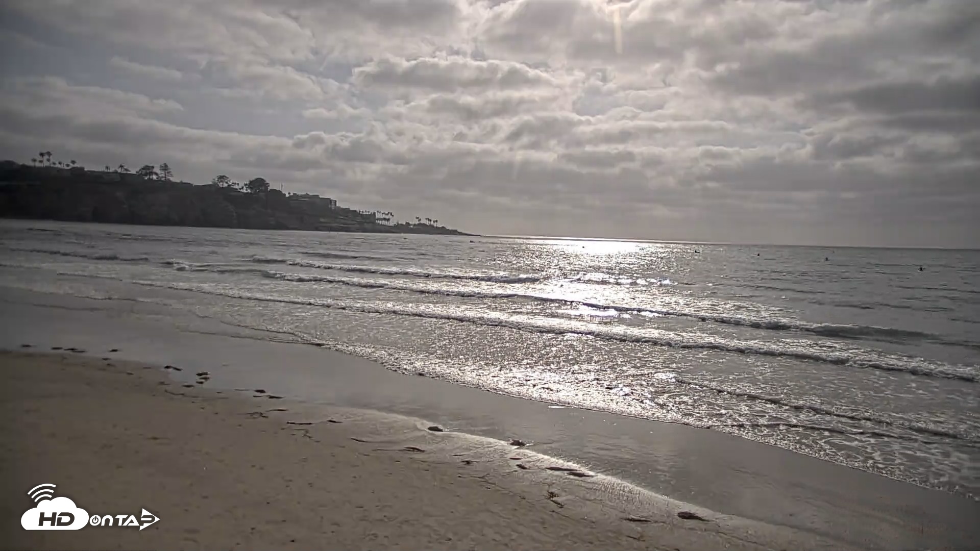 Snapshot of La Jolla Shores Live Surf Cam taken Apr 30, 2026, 5:20pm PDT
