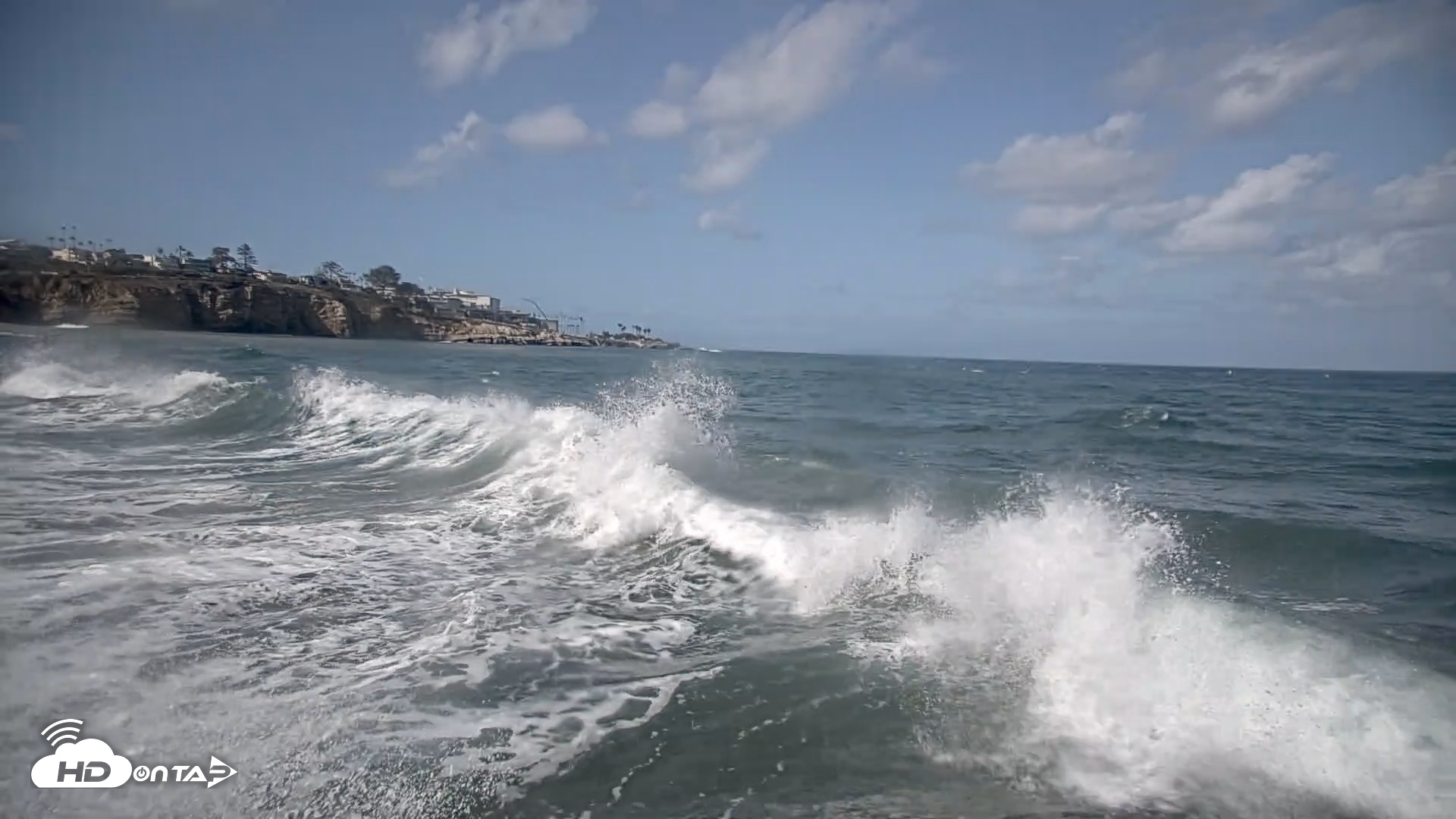 Snapshot of La Jolla Shores Live Surf Cam taken Oct 12, 2026, 10:32am PDT