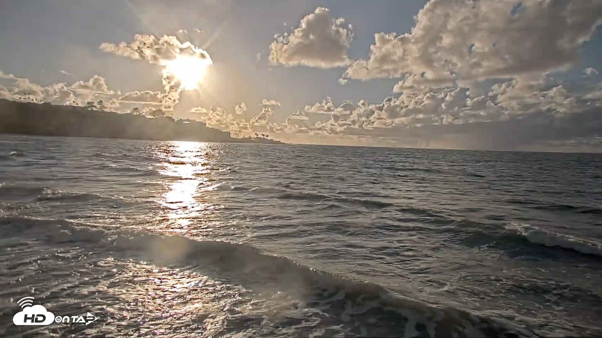 Snapshot of La Jolla Shores Live Surf Cam taken Oct 22, 2026, 5:22pm PDT