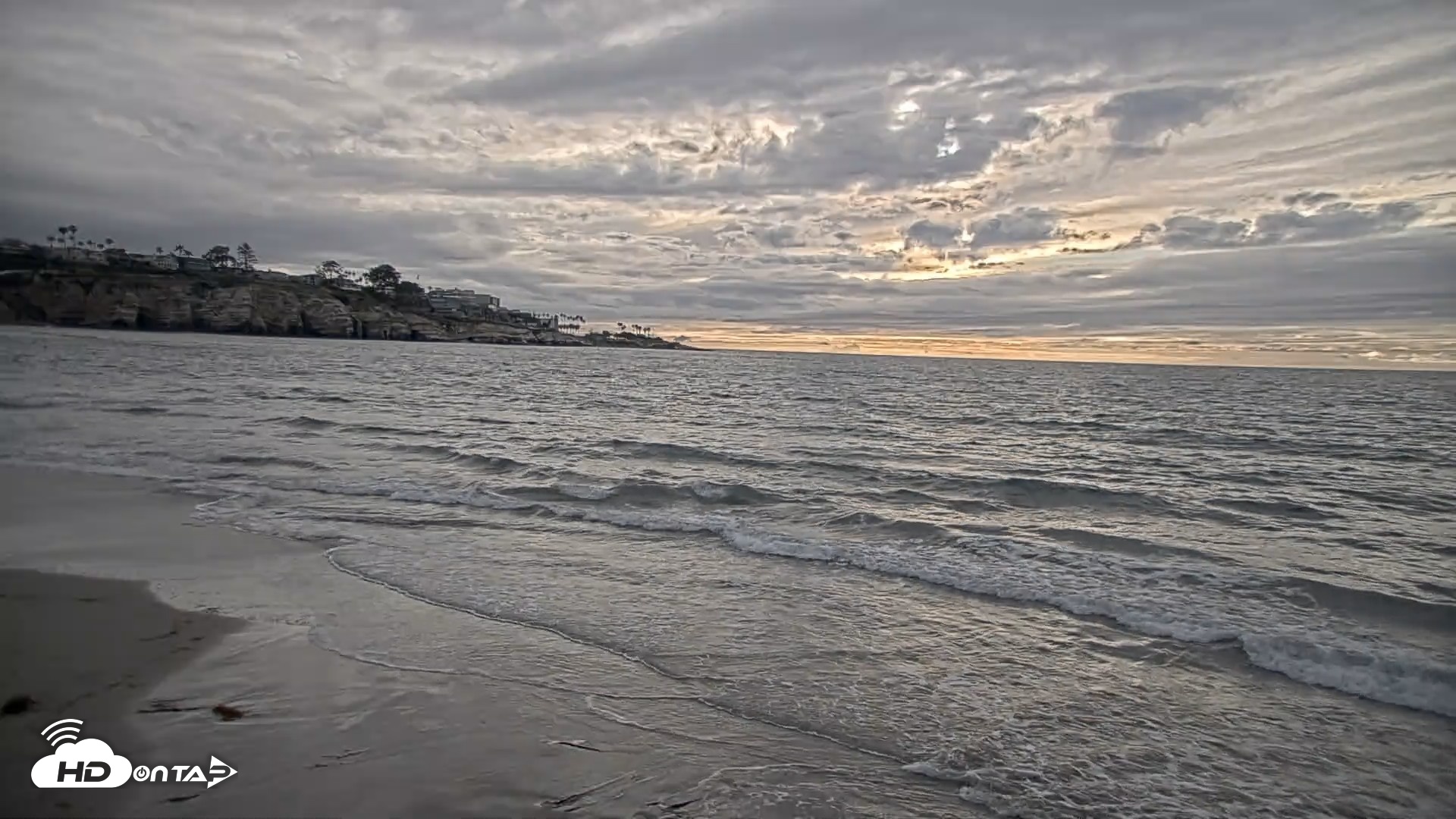 Snapshot of La Jolla Shores Live Surf Cam taken Apr 12, 2026, 6:27pm PDT
