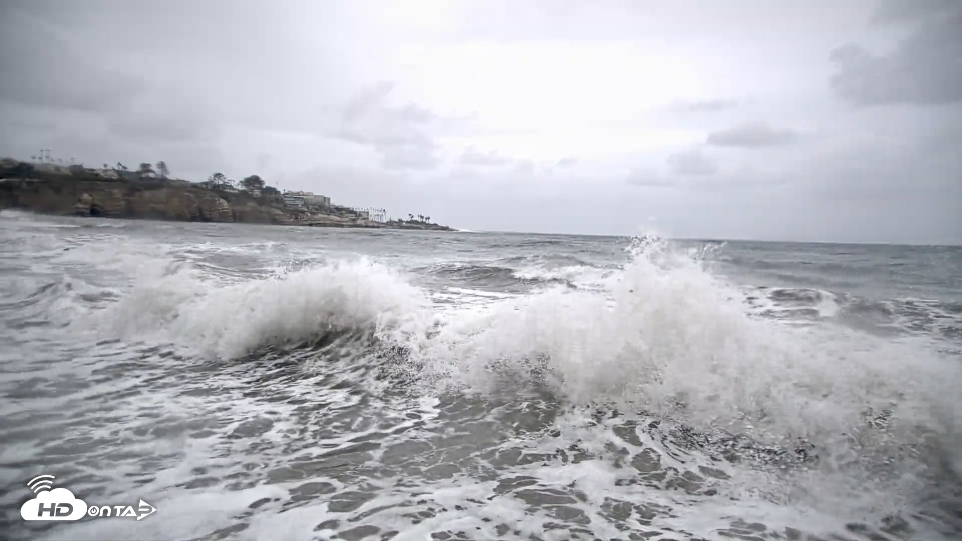 Snapshot of La Jolla Shores Live Surf Cam taken Oct 11, 2026, 9:53am PDT