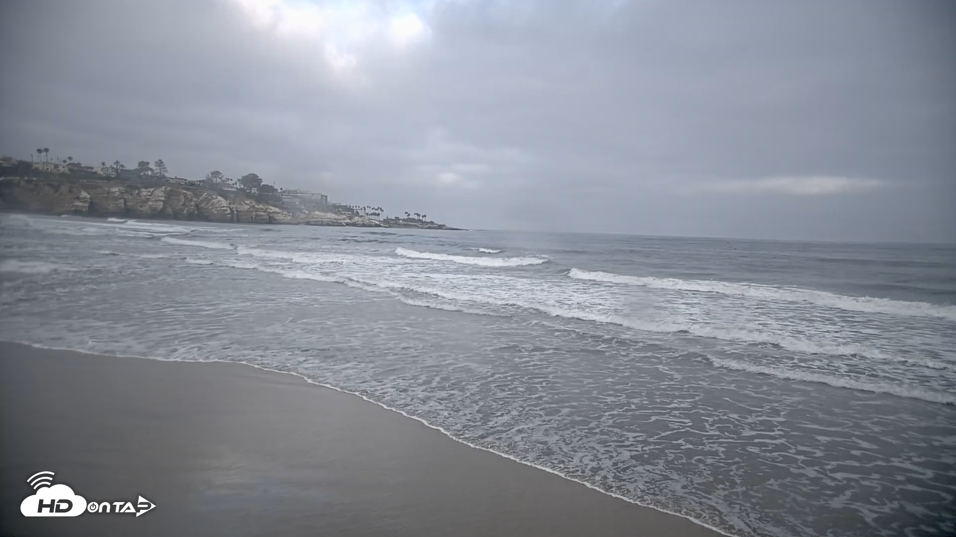 Snapshot of La Jolla Shores Live Surf Cam taken Jul 24, 2026, 7:05am PDT