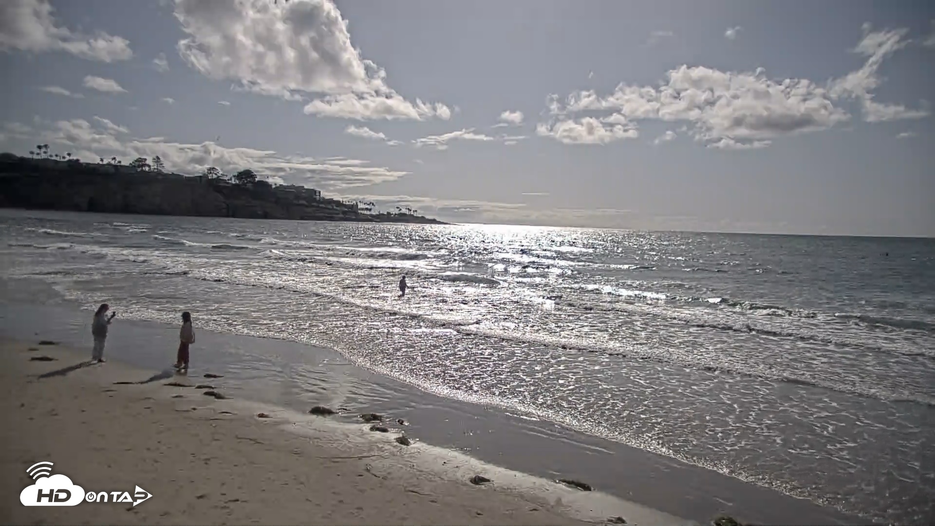Snapshot of La Jolla Shores Live Surf Cam taken Apr 26, 2026, 4:48pm PDT