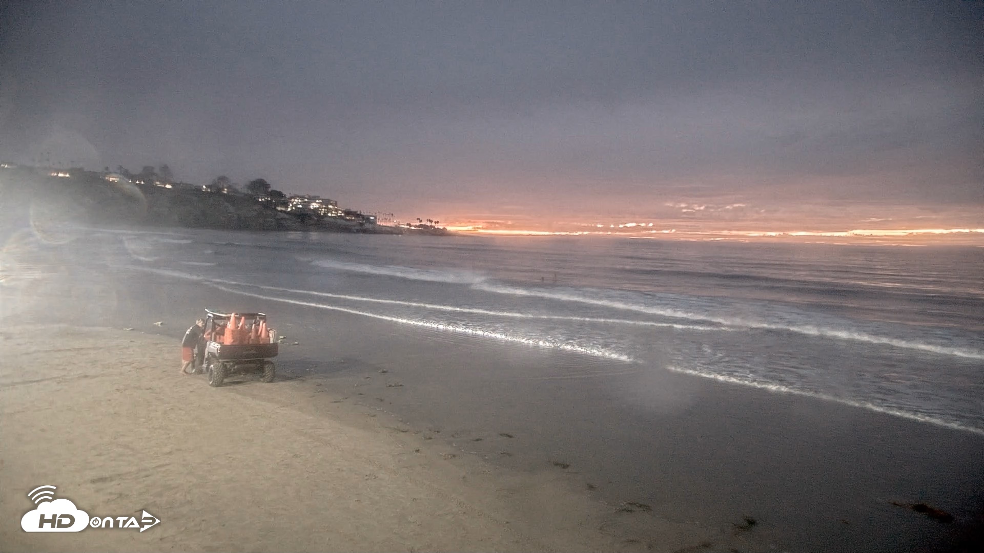 Snapshot of La Jolla Shores Live Surf Cam taken Sep 27, 2026, 7:00pm PDT