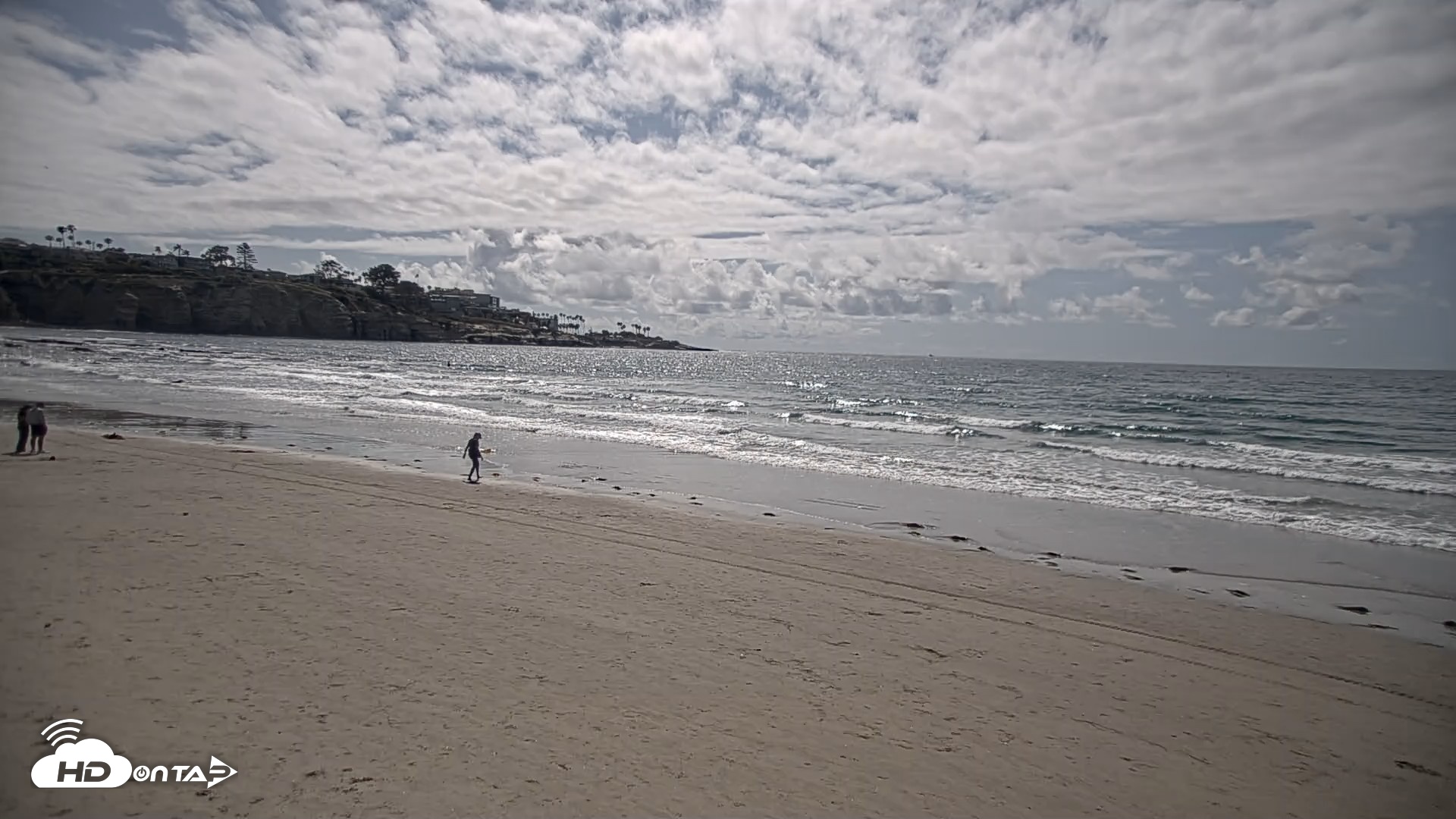 Snapshot of La Jolla Shores Live Surf Cam taken Apr 26, 2026, 3:29pm PDT