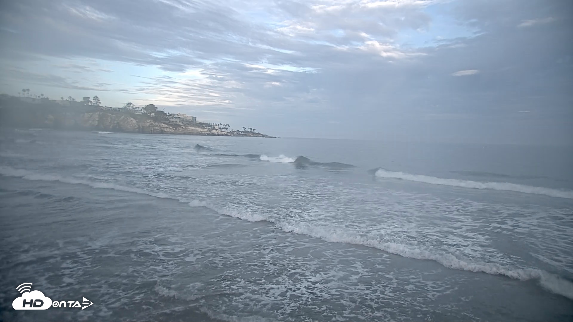 Snapshot of La Jolla Shores Live Surf Cam taken Sep 8, 2026, 7:01am PDT
