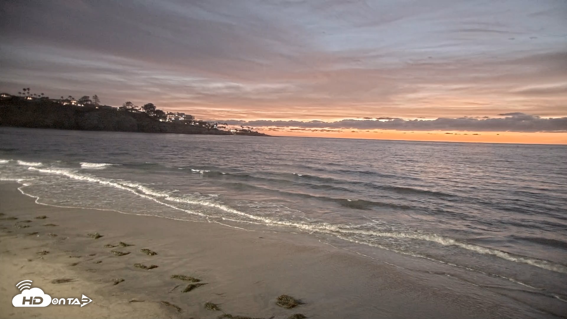 Snapshot of La Jolla Shores Live Surf Cam taken Apr 20, 2026, 7:54pm PDT