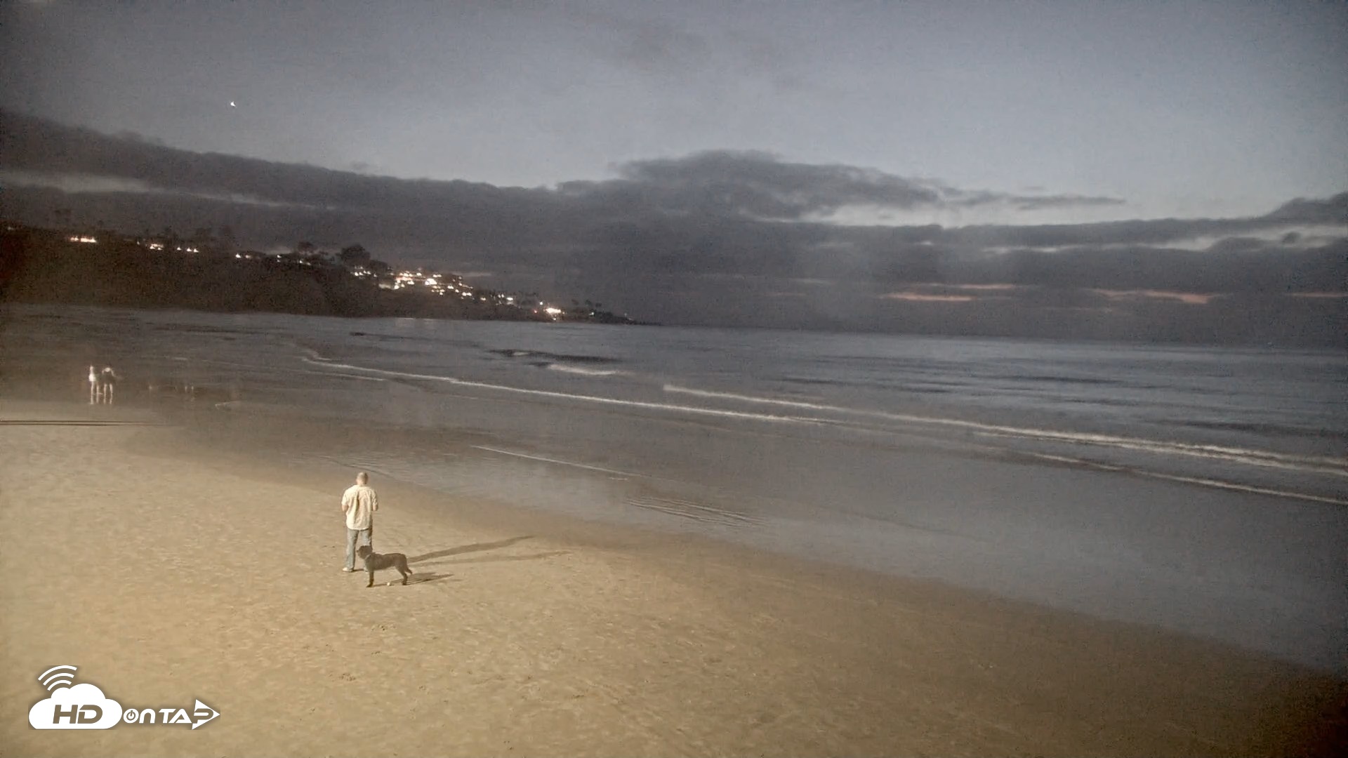 Snapshot of La Jolla Shores Live Surf Cam taken Sep 14, 2026, 7:33pm PDT
