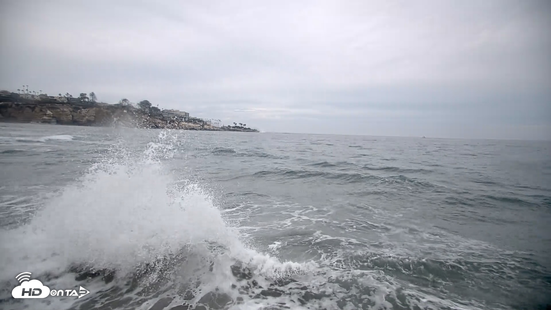 Snapshot of La Jolla Shores Live Surf Cam taken Oct 10, 2026, 8:32am PDT