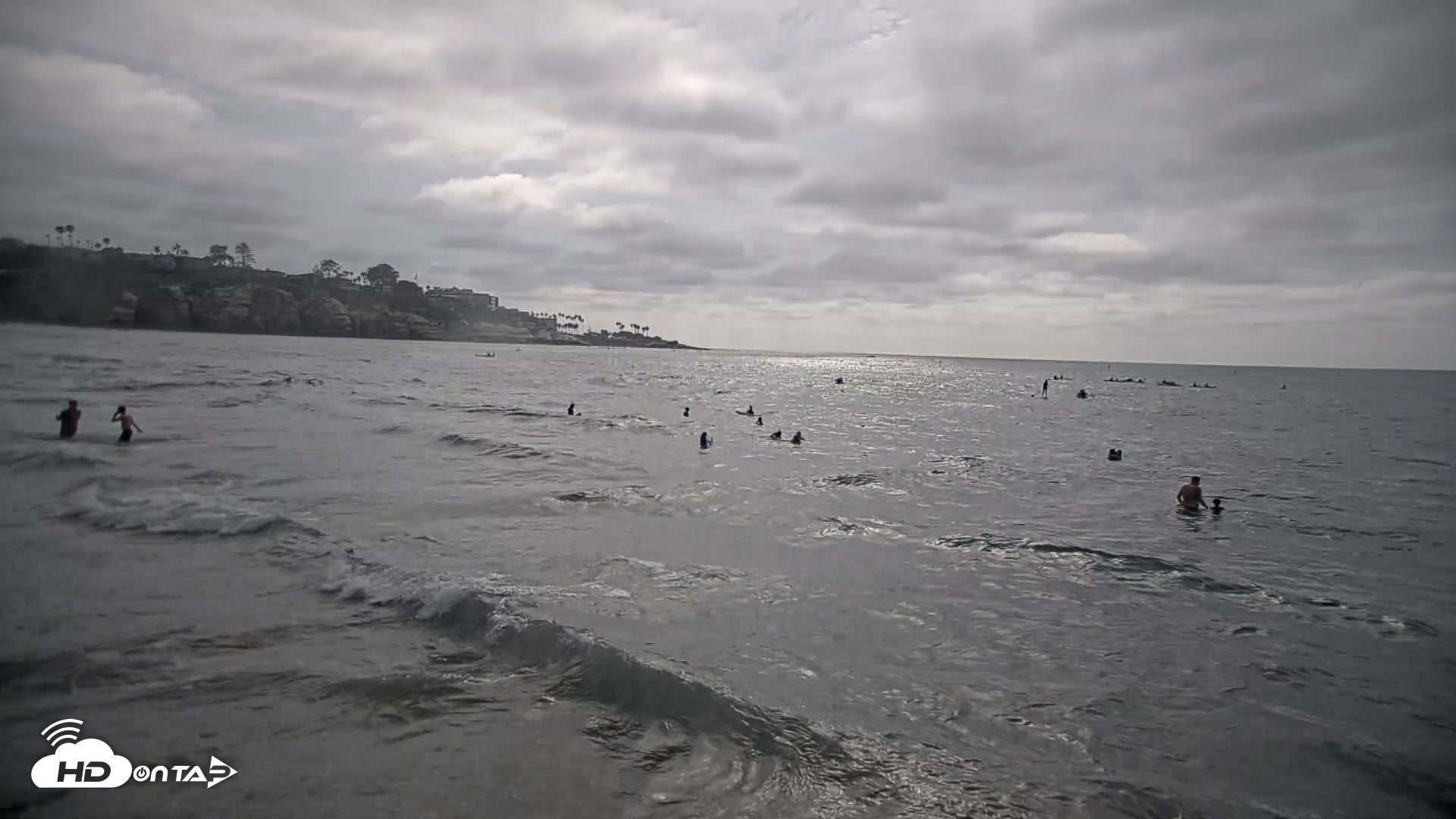 Snapshot of La Jolla Shores Live Surf Cam taken Aug 6, 2026, 4:43pm PDT