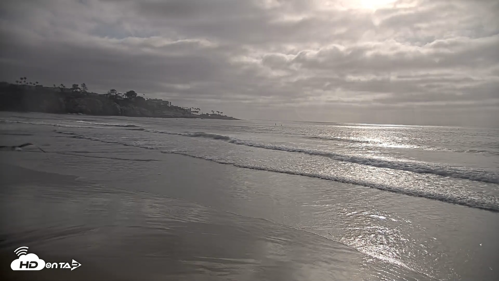 Snapshot of La Jolla Shores Live Surf Cam taken Jun 4, 2026, 6:02pm PDT
