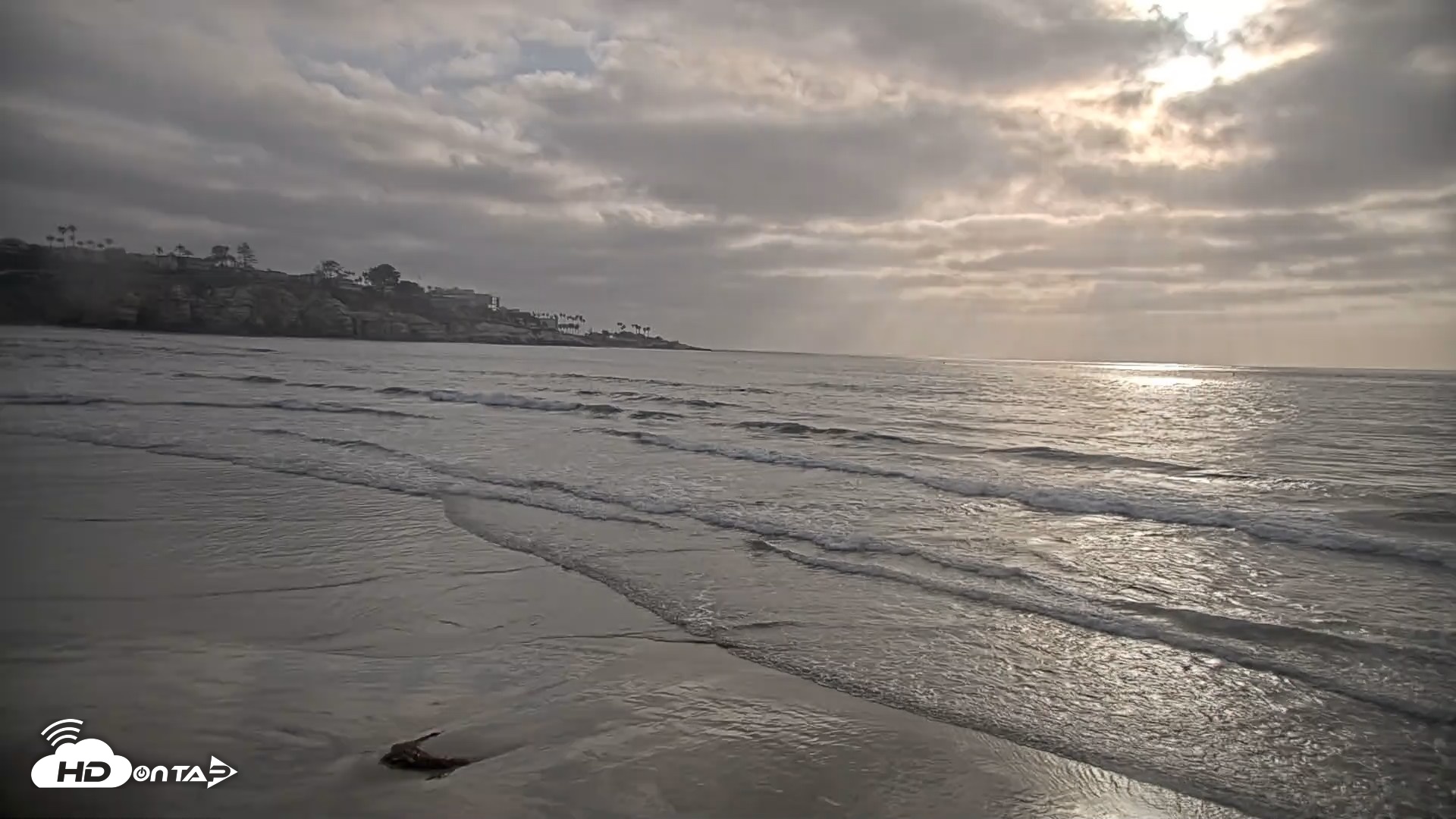 Snapshot of La Jolla Shores Live Surf Cam taken May 21, 2026, 6:27pm PDT
