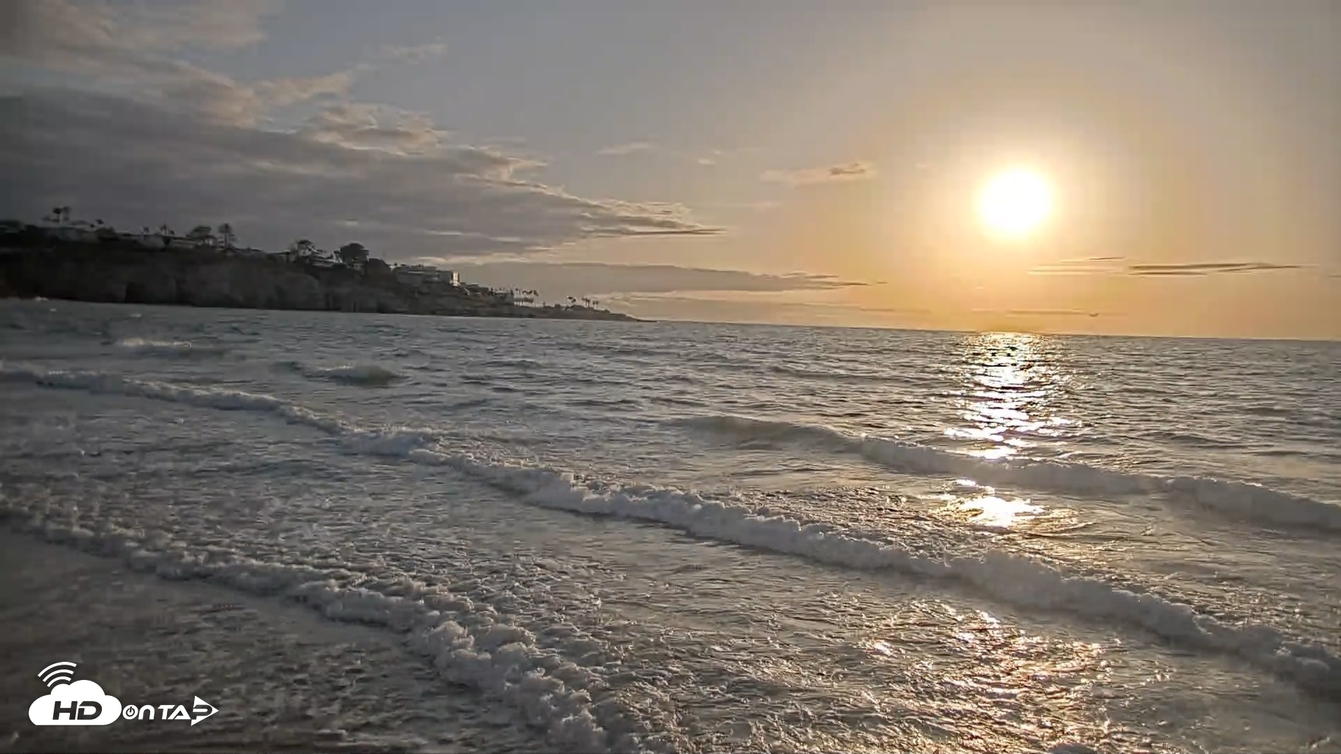 Snapshot of La Jolla Shores Live Surf Cam taken Apr 26, 2026, 6:52pm PDT
