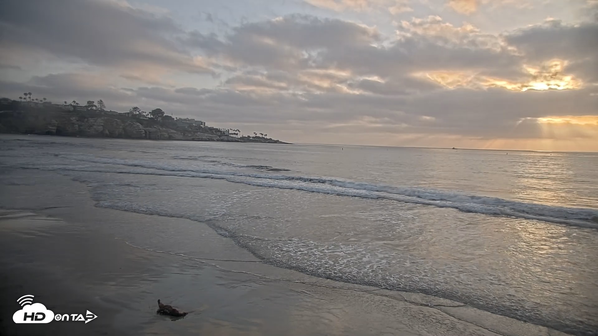 Snapshot of La Jolla Shores Live Surf Cam taken May 21, 2026, 7:13pm PDT