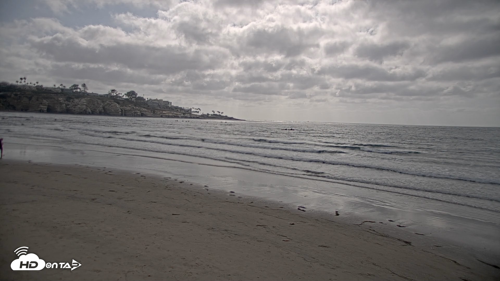 Snapshot of La Jolla Shores Live Surf Cam taken Apr 30, 2026, 4:39pm PDT