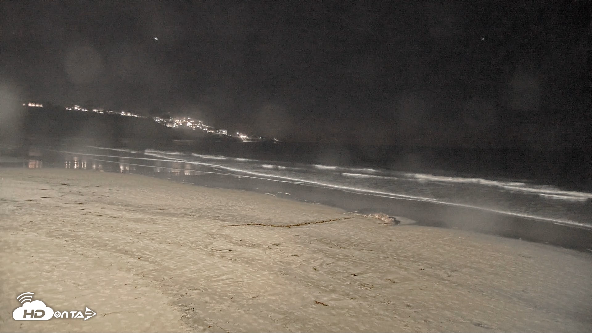 Snapshot of La Jolla Shores Live Surf Cam taken Oct 14, 2026, 7:24pm PDT