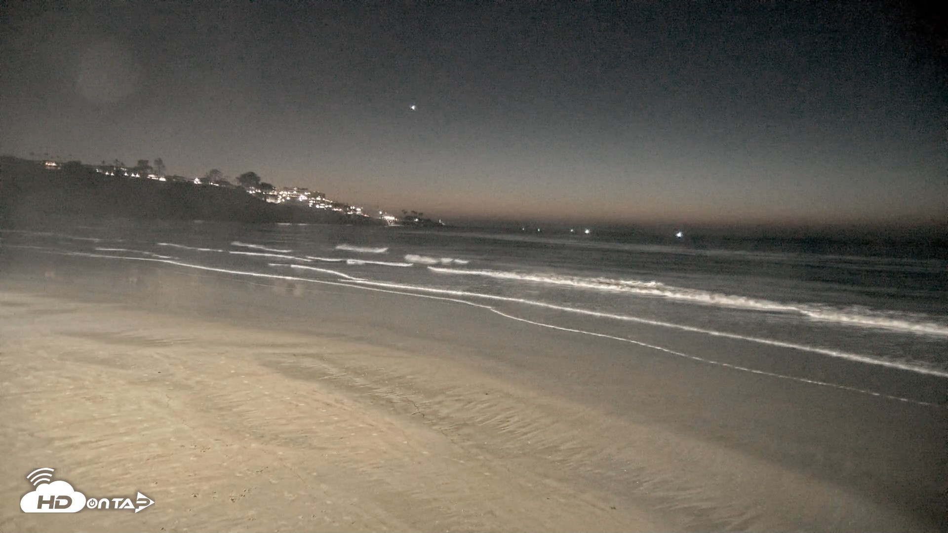 Snapshot of La Jolla Shores Live Surf Cam taken Oct 2, 2026, 7:45pm PDT