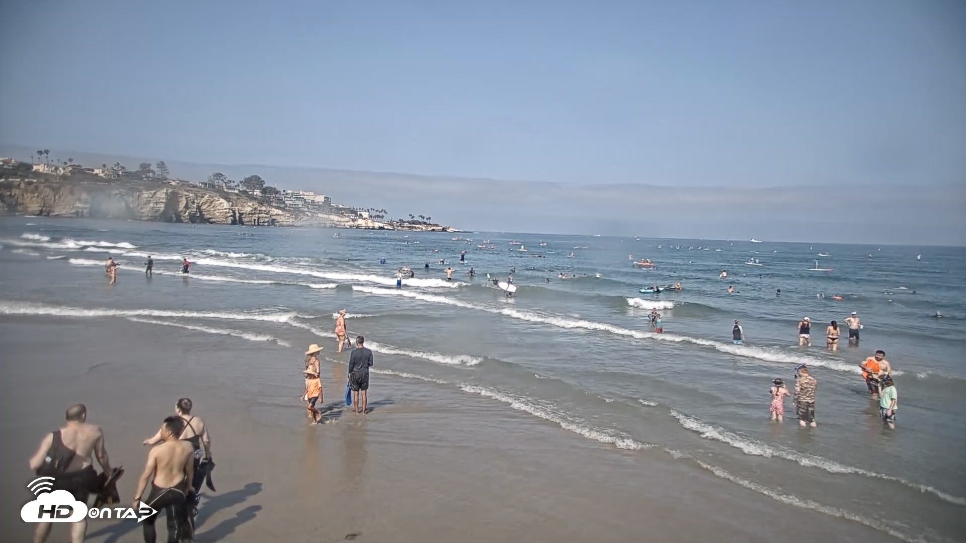 Snapshot of La Jolla Shores Live Surf Cam taken Aug 9, 2026, 9:42am PDT