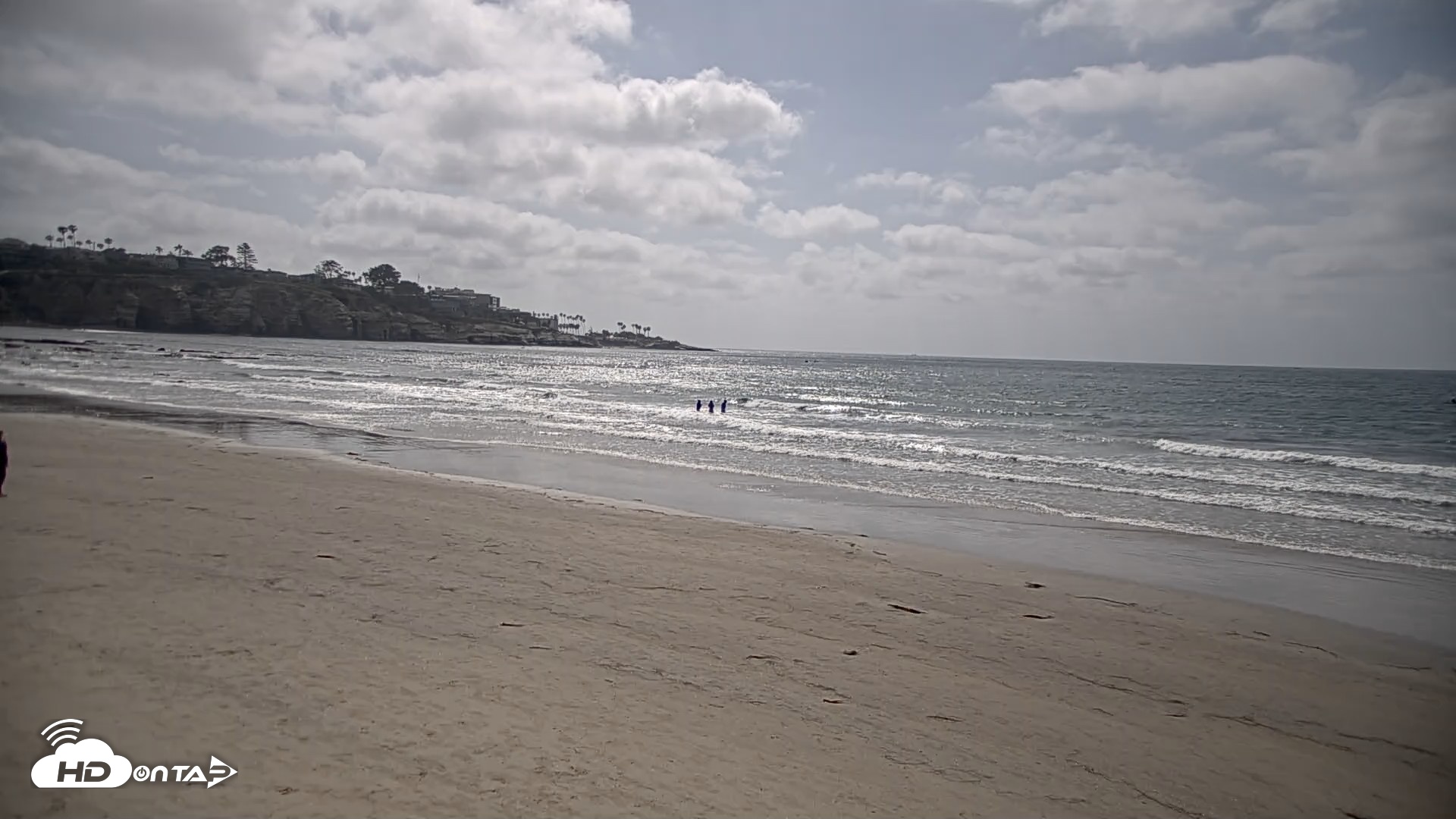 Snapshot of La Jolla Shores Live Surf Cam taken Apr 30, 2026, 3:33pm PDT