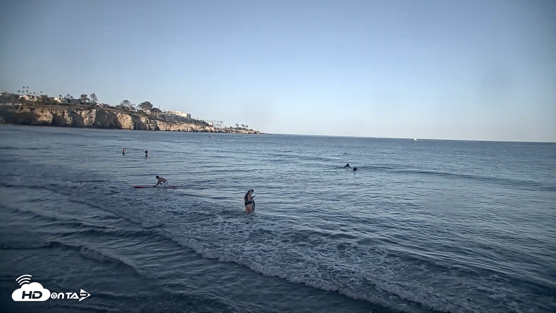 Snapshot of La Jolla Shores Live Surf Cam taken Oct 18, 2026, 8:03am PDT