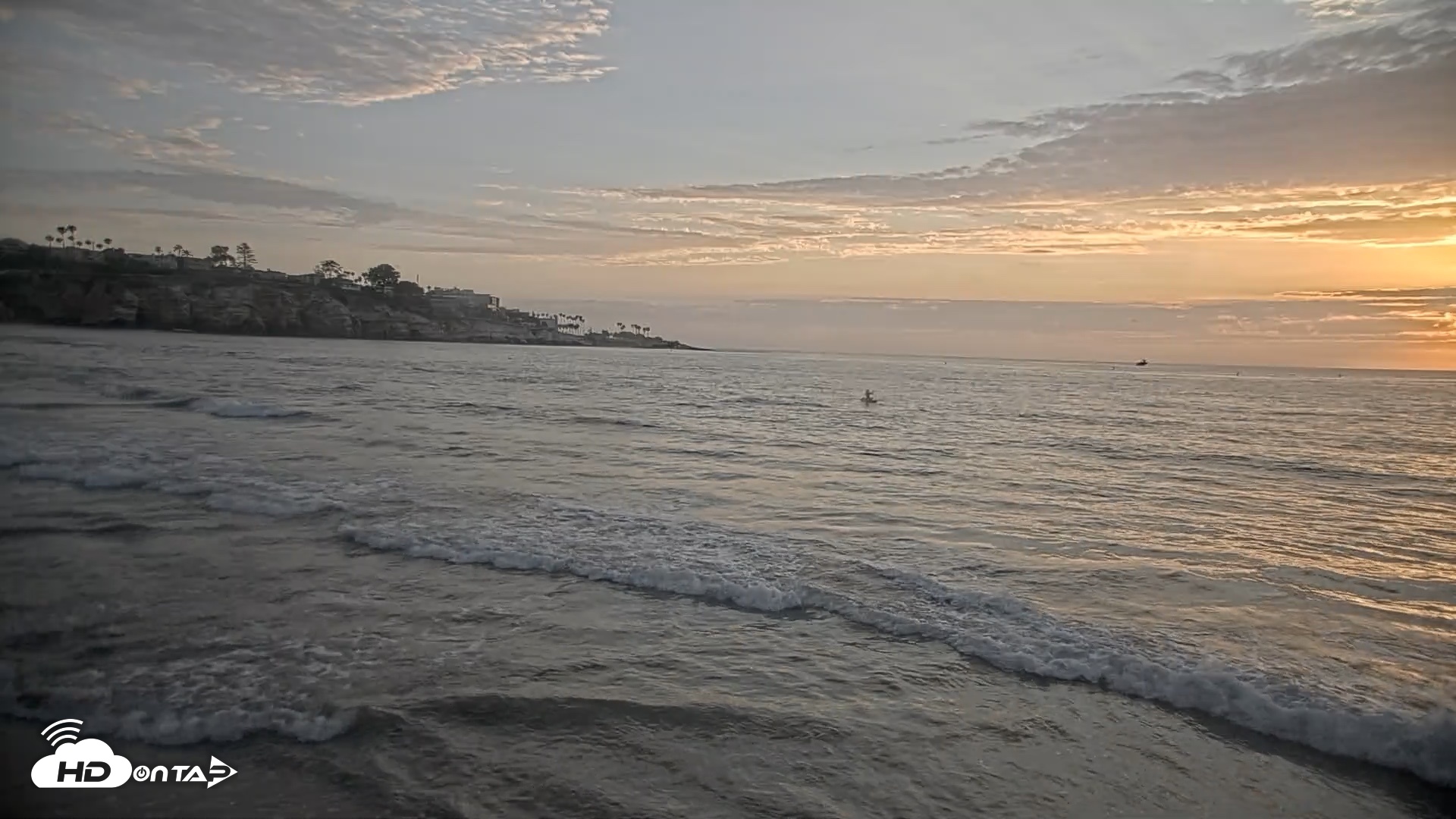 Snapshot of La Jolla Shores Live Surf Cam taken Jun 23, 2026, 7:44pm PDT