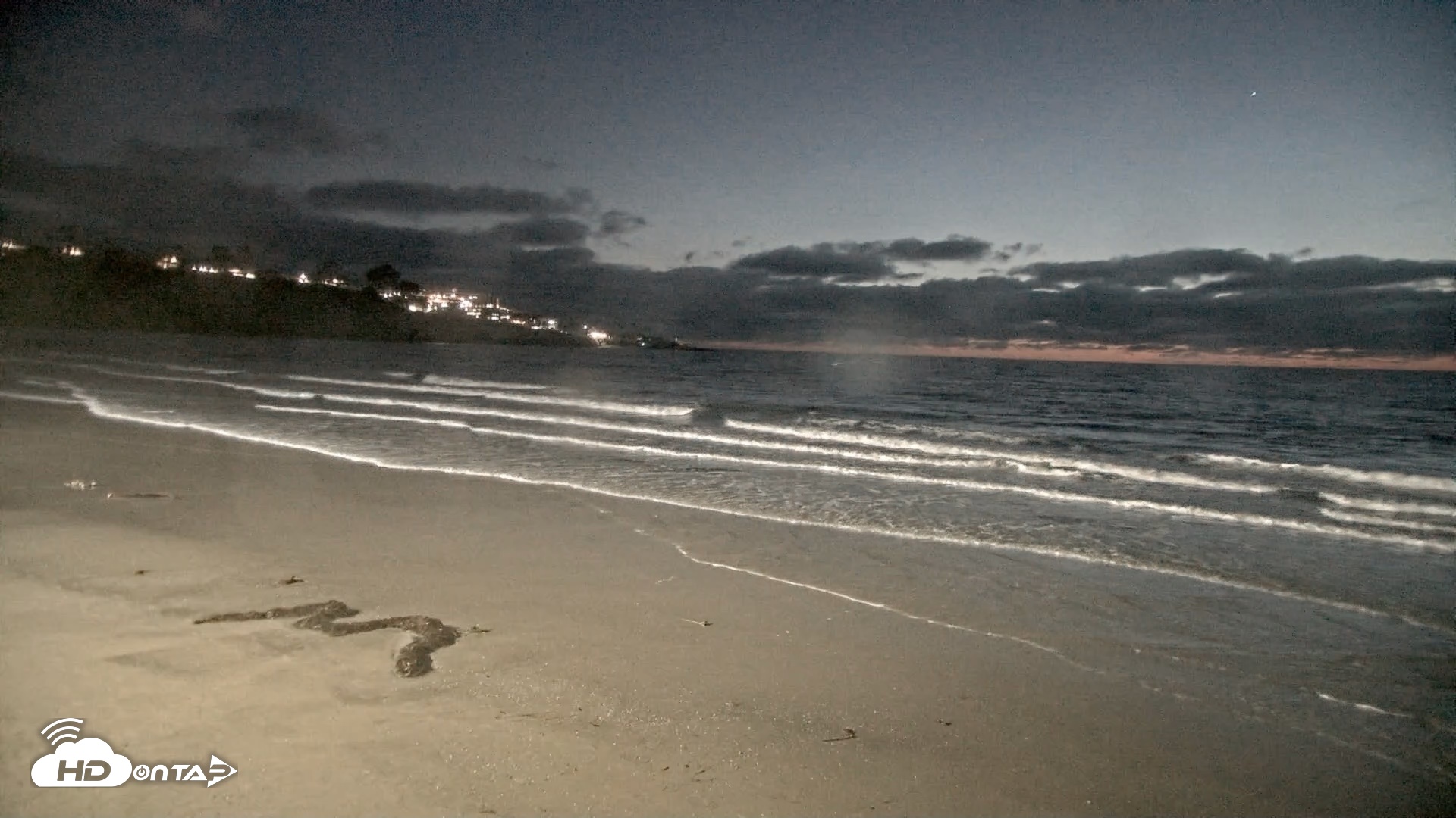 Snapshot of La Jolla Shores Live Surf Cam taken Jun 21, 2026, 8:48pm PDT