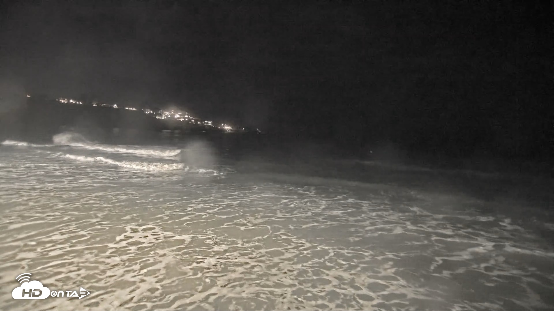Snapshot of La Jolla Shores Live Surf Cam taken Oct 20, 2026, 8:14pm PDT