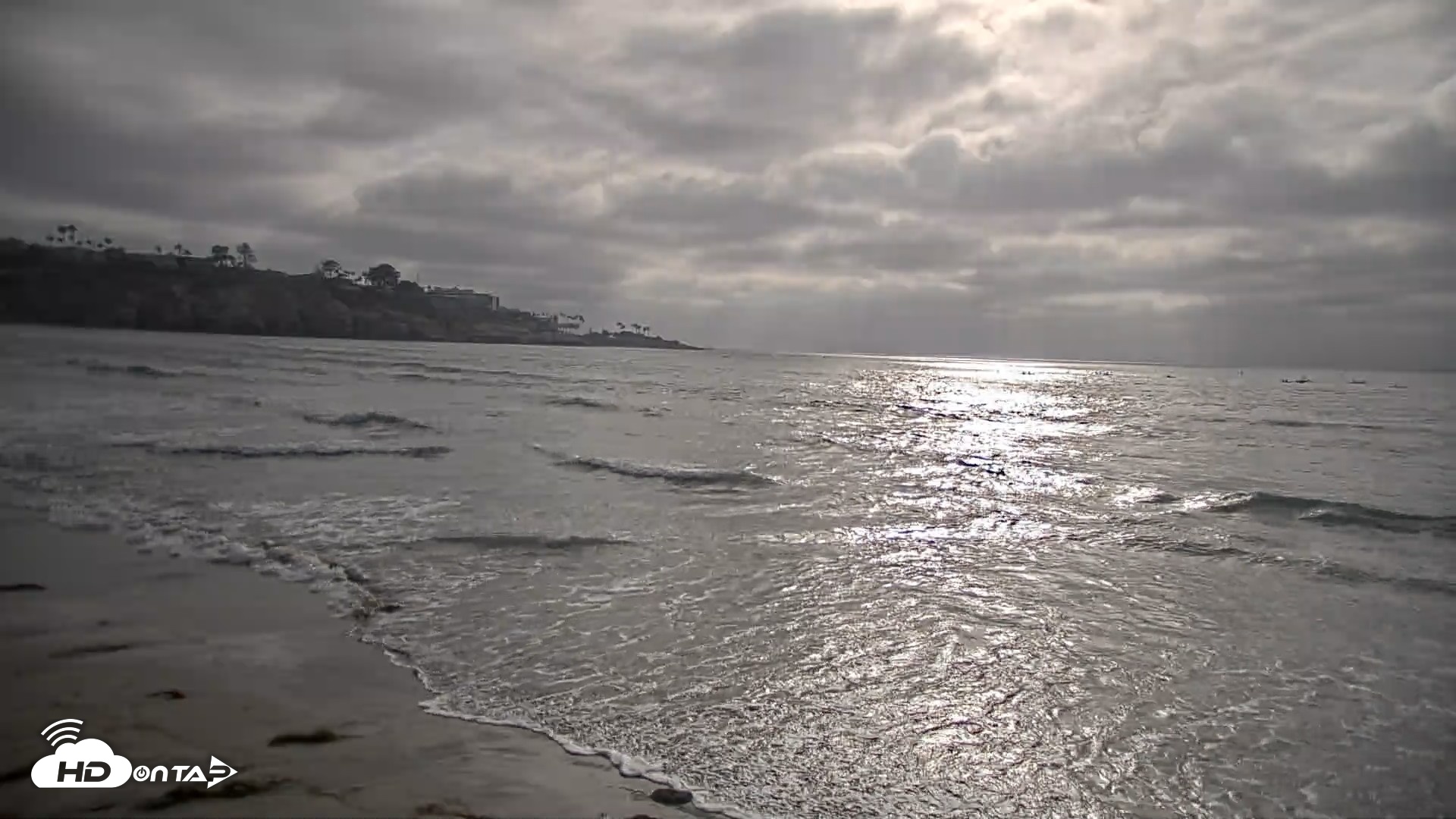 Snapshot of La Jolla Shores Live Surf Cam taken May 9, 2026, 5:44pm PDT
