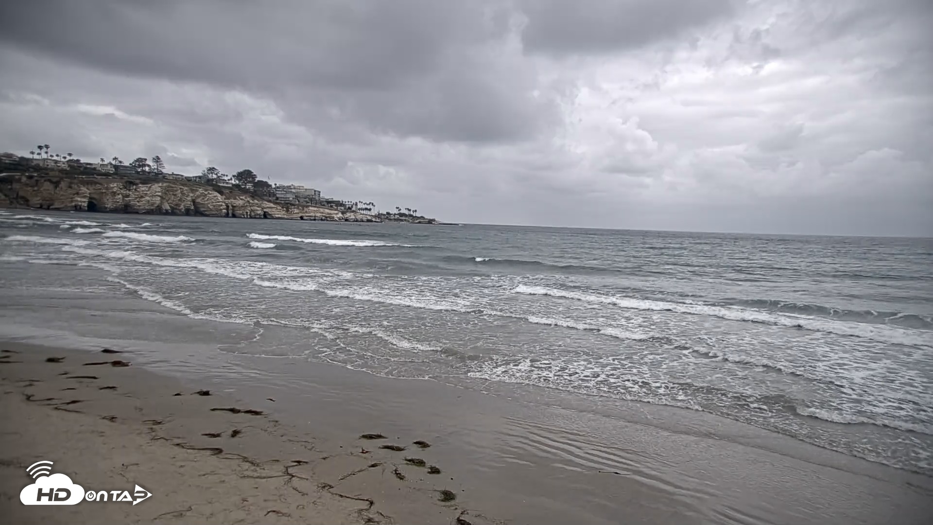 Snapshot of La Jolla Shores Live Surf Cam taken Apr 25, 2026, 4:25pm PDT