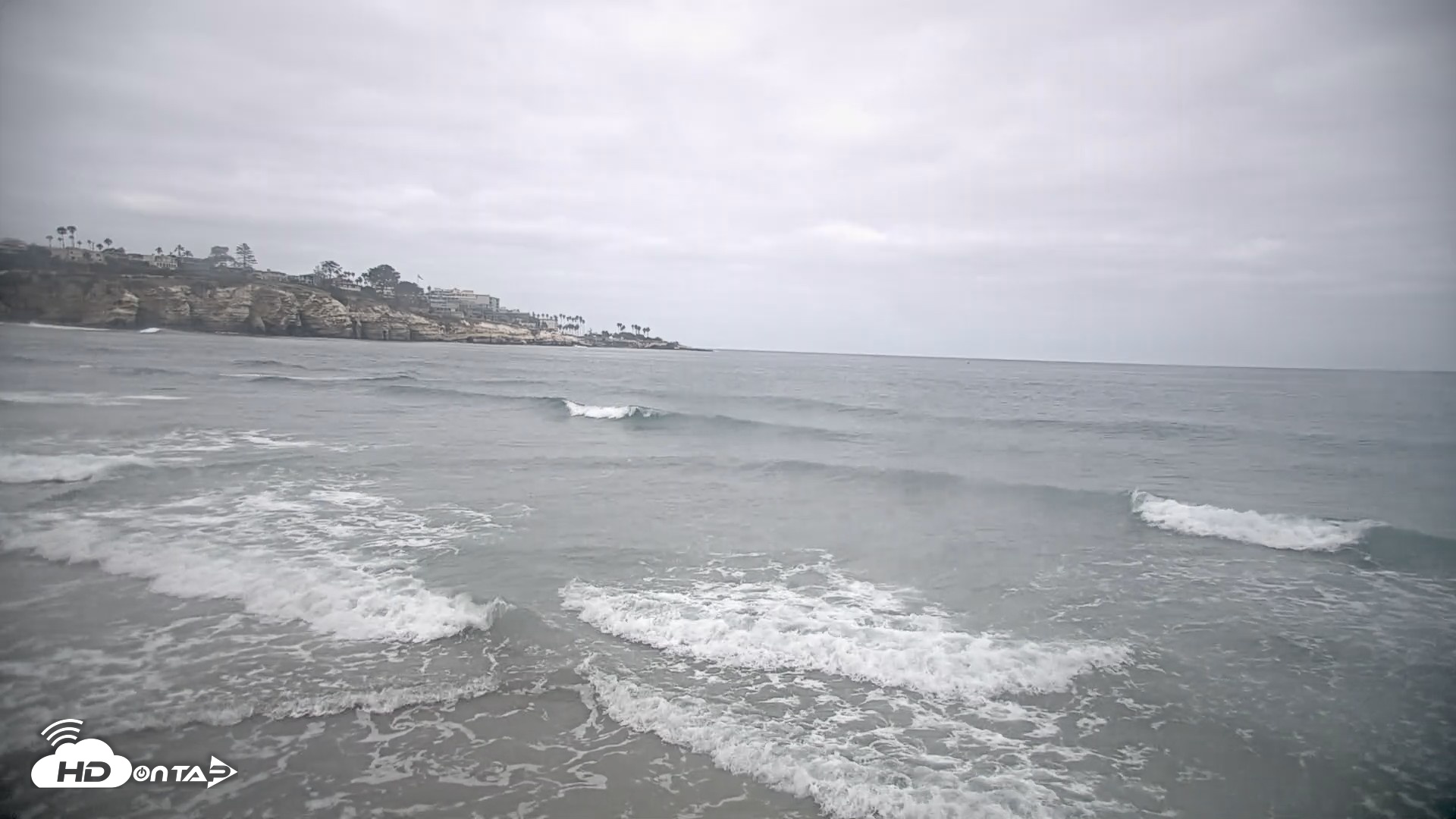 Snapshot of La Jolla Shores Live Surf Cam taken Sep 15, 2026, 9:45am PDT