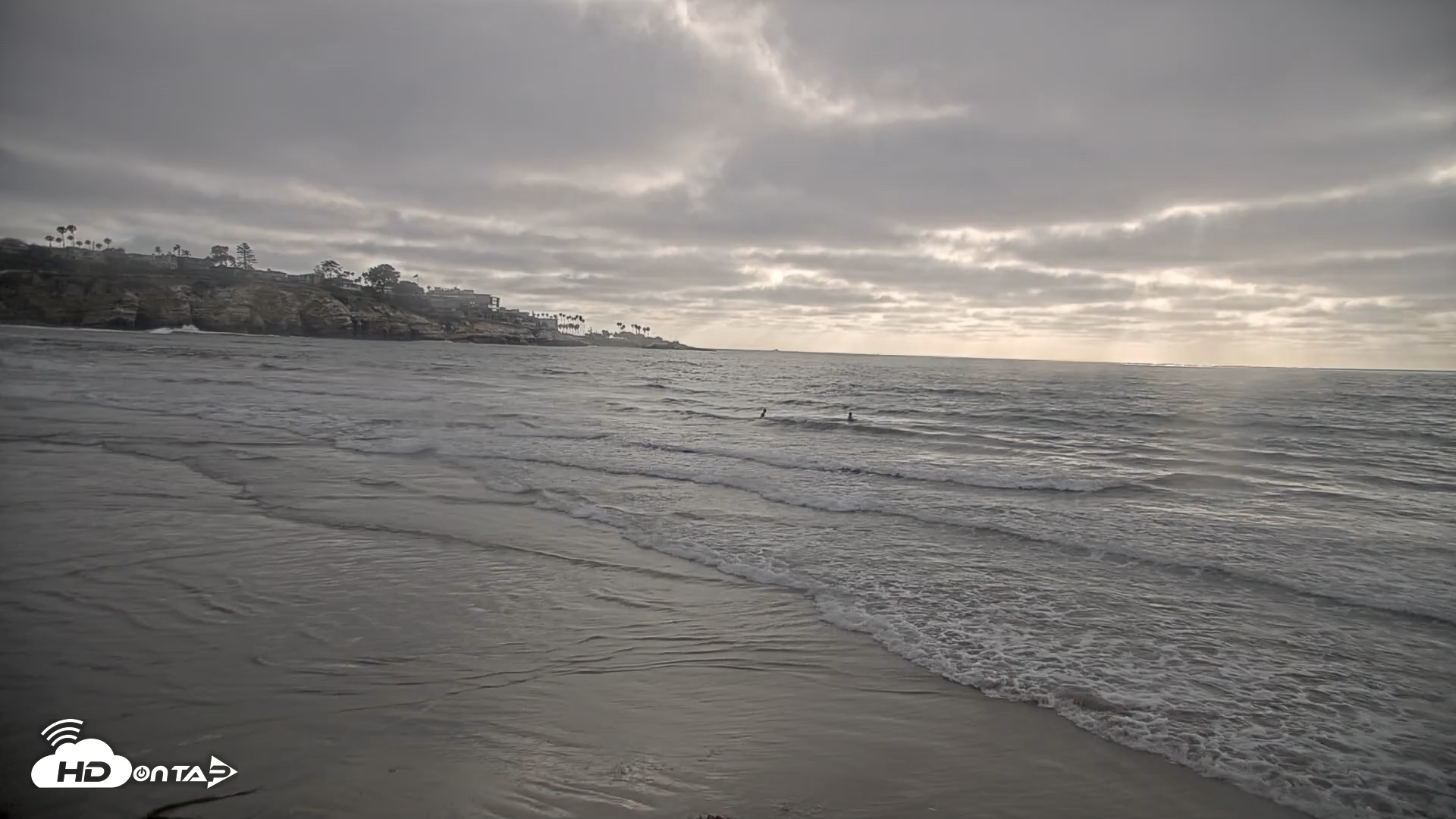 Snapshot of La Jolla Shores Live Surf Cam taken Jun 16, 2026, 6:26pm PDT