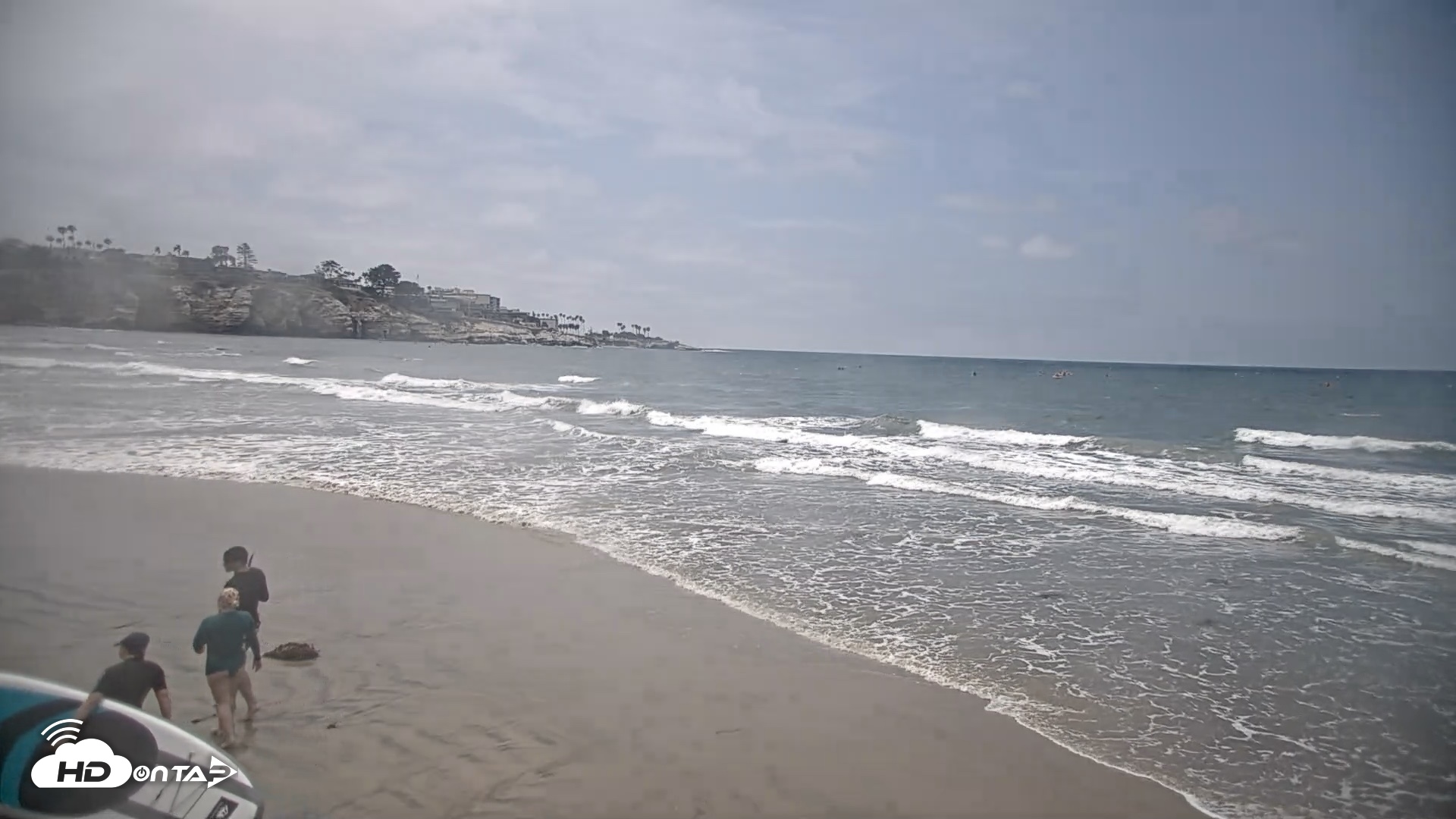 Snapshot of La Jolla Shores Live Surf Cam taken Jun 3, 2026, 1:36pm PDT
