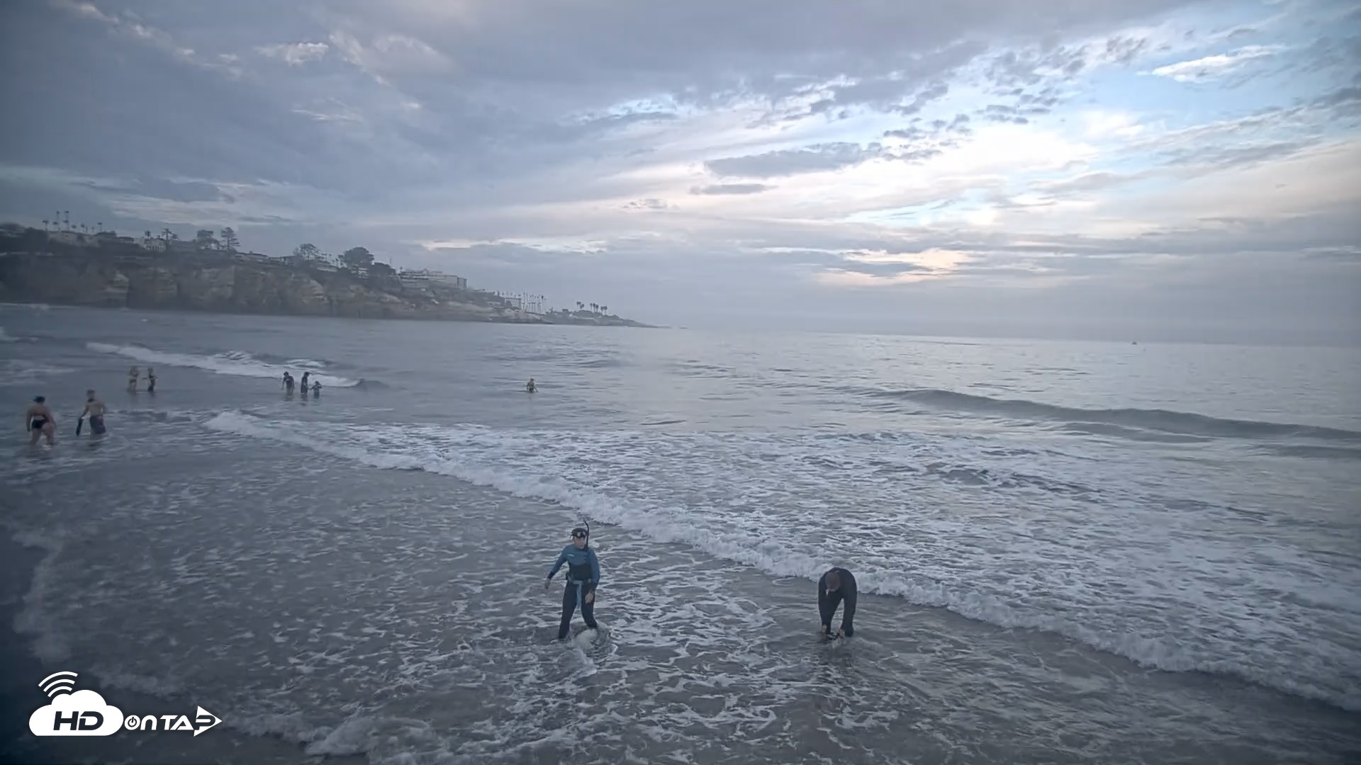 Snapshot of La Jolla Shores Live Surf Cam taken Sep 27, 2026, 7:11am PDT