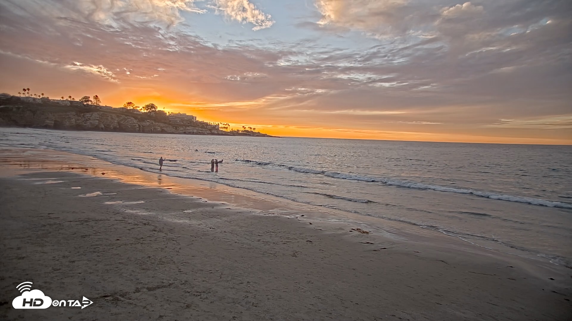 Snapshot of La Jolla Shores Live Surf Cam taken Jan 27, 2026, 5:09pm PST