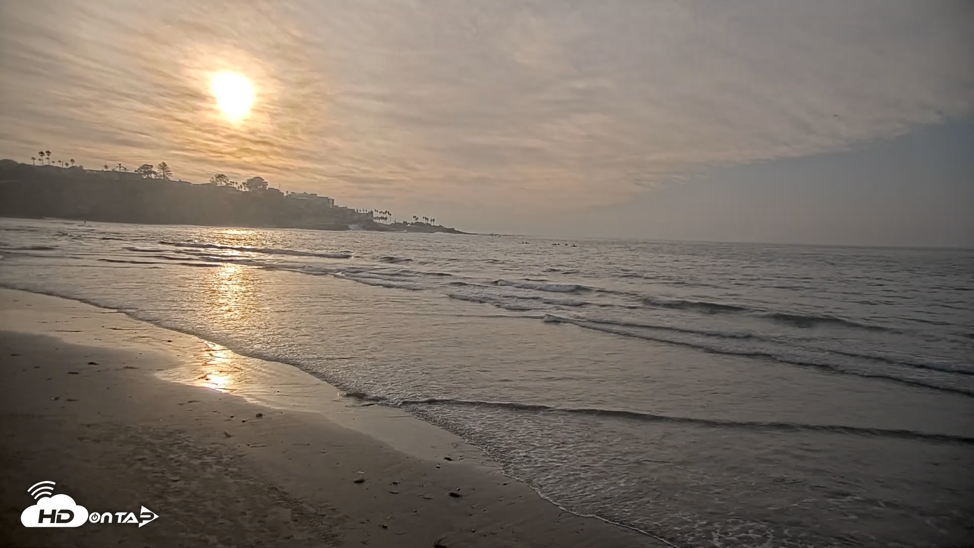 Snapshot of La Jolla Shores Live Surf Cam taken Nov 2, 2025, 4:10pm PST