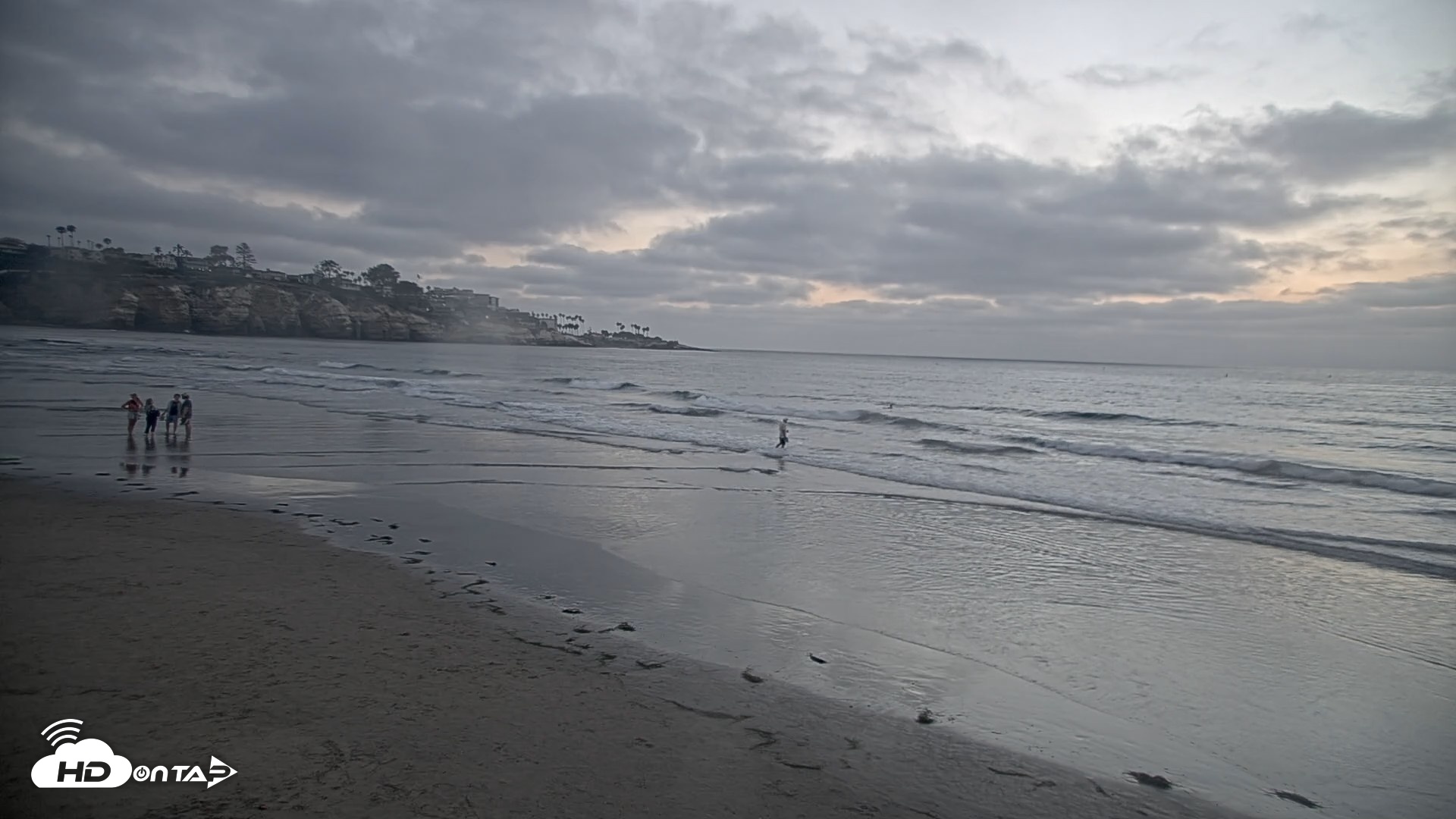 Snapshot of La Jolla Shores Live Surf Cam taken Aug 2, 2026, 7:55pm PDT