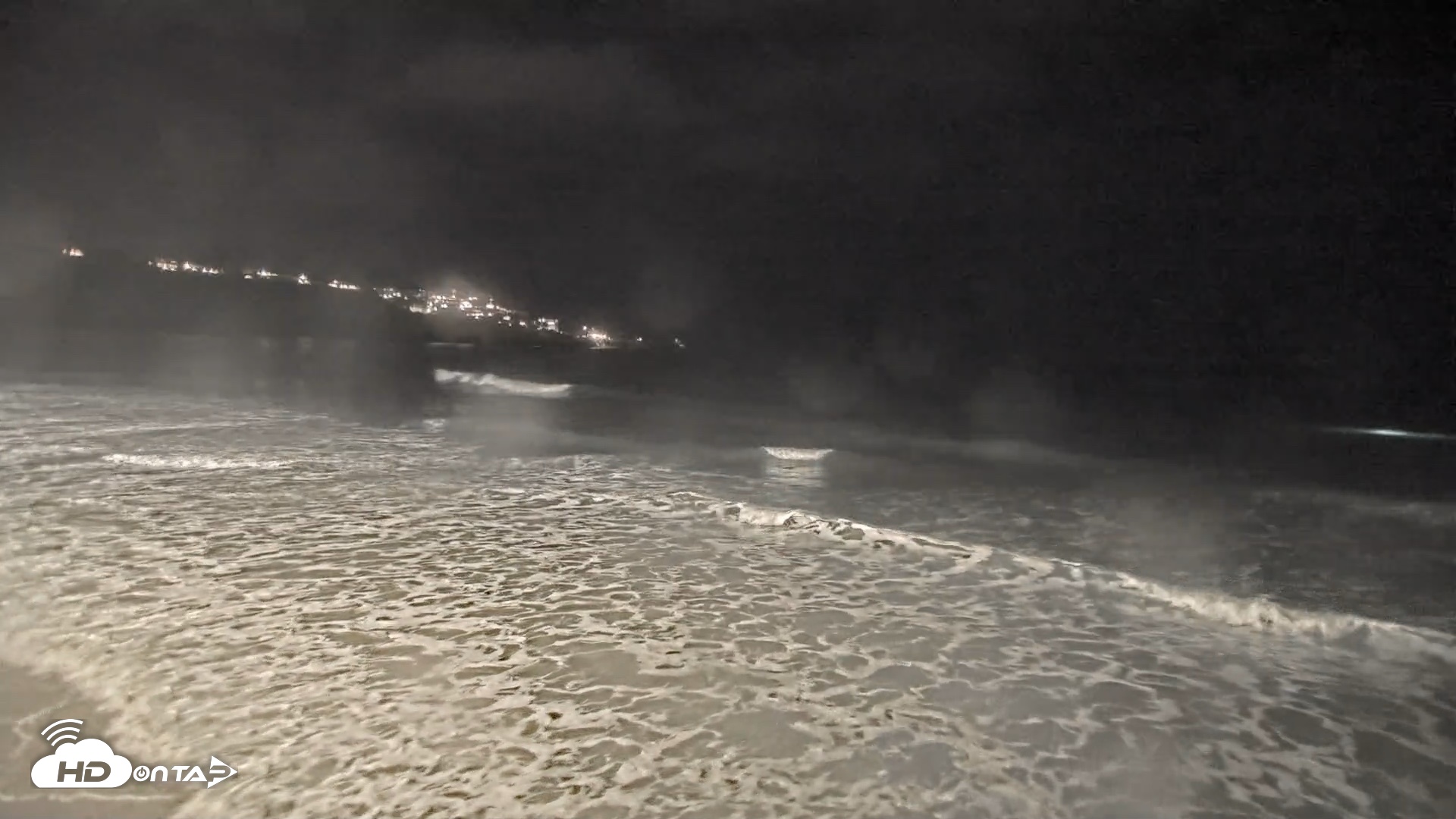 Snapshot of La Jolla Shores Live Surf Cam taken Oct 20, 2026, 8:48pm PDT
