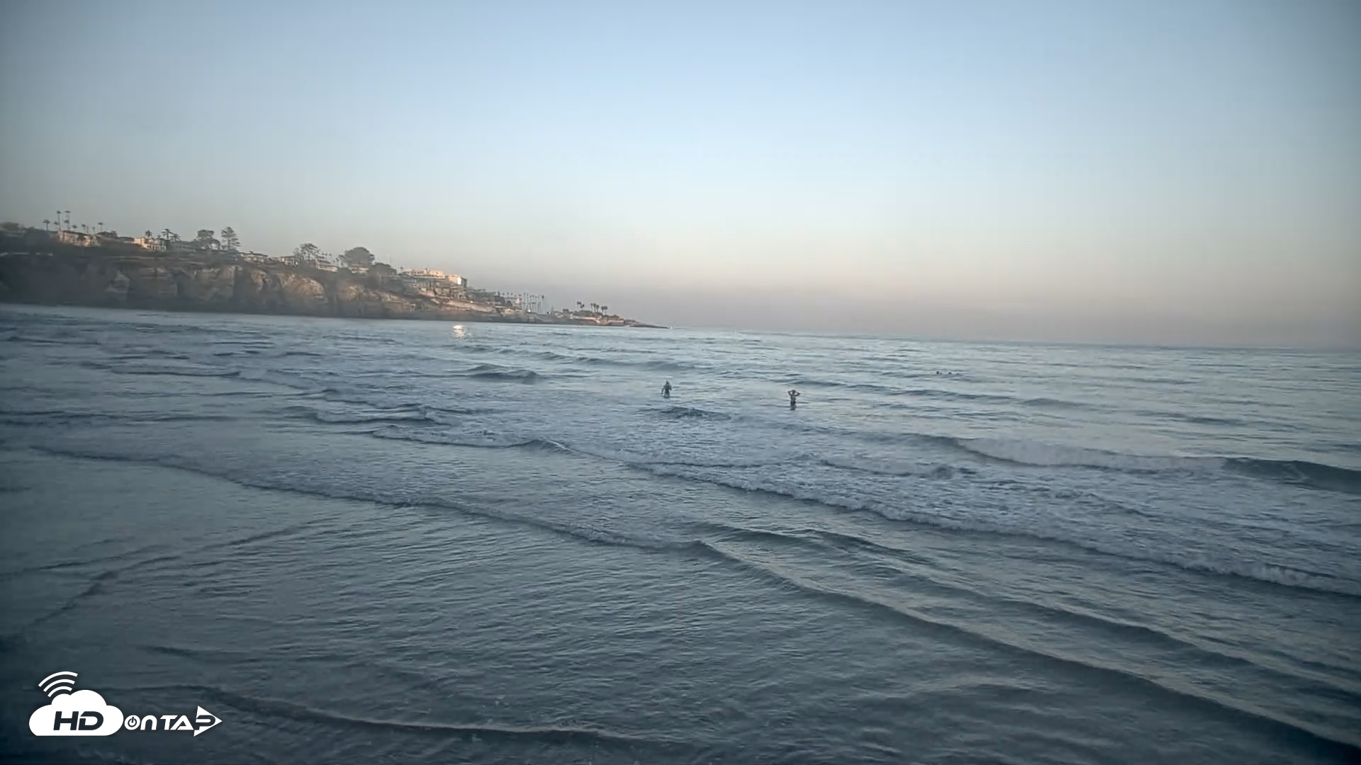 Snapshot of La Jolla Shores Live Surf Cam taken Oct 2, 2026, 7:03am PDT