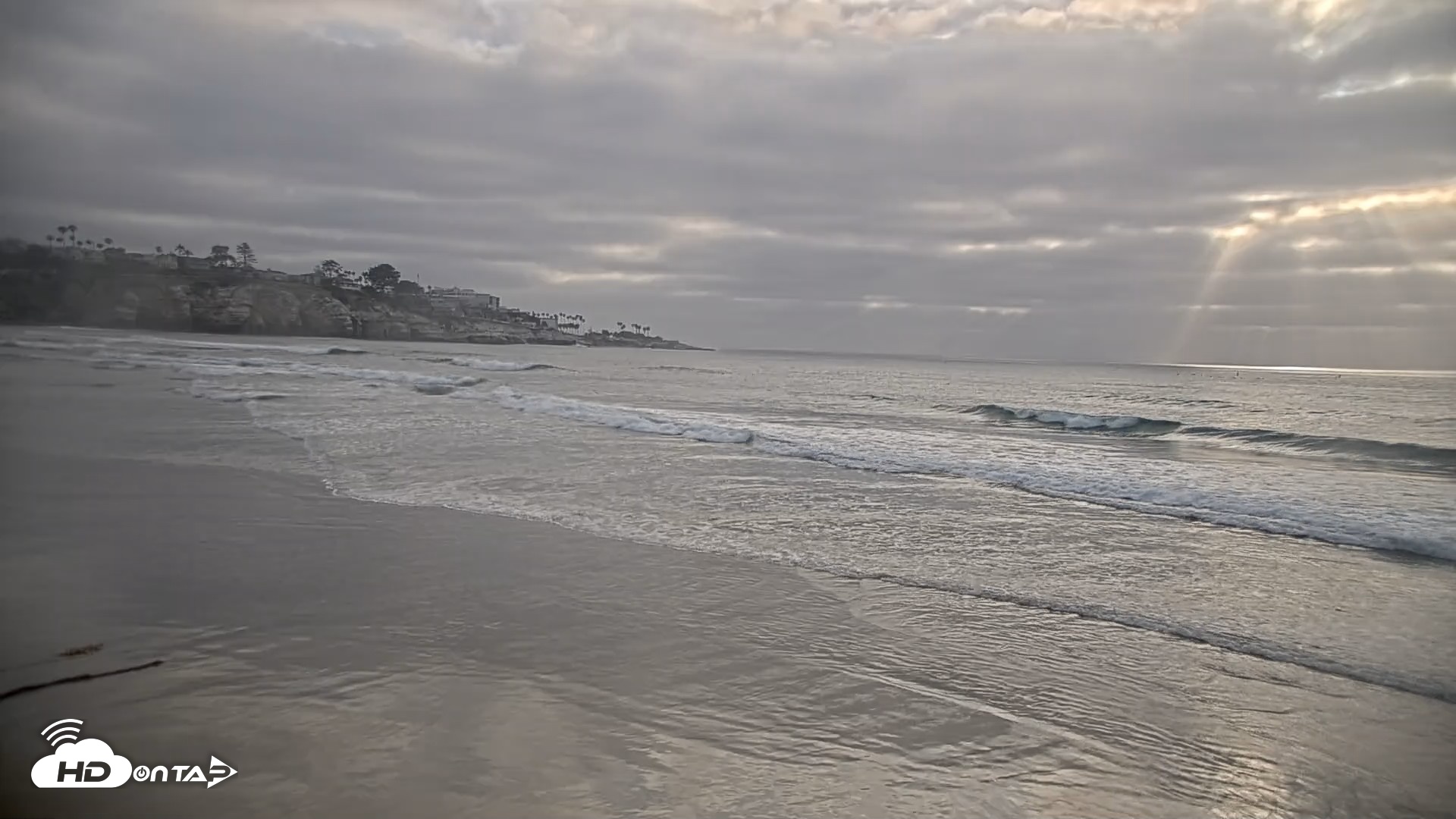 Snapshot of La Jolla Shores Live Surf Cam taken Jun 4, 2026, 6:53pm PDT