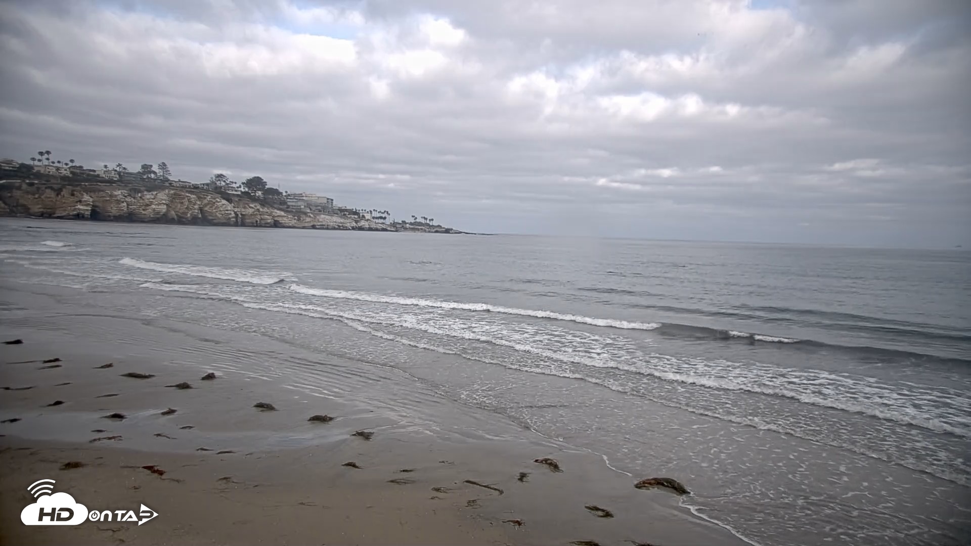 Snapshot of La Jolla Shores Live Surf Cam taken Jun 26, 2026, 7:45am PDT