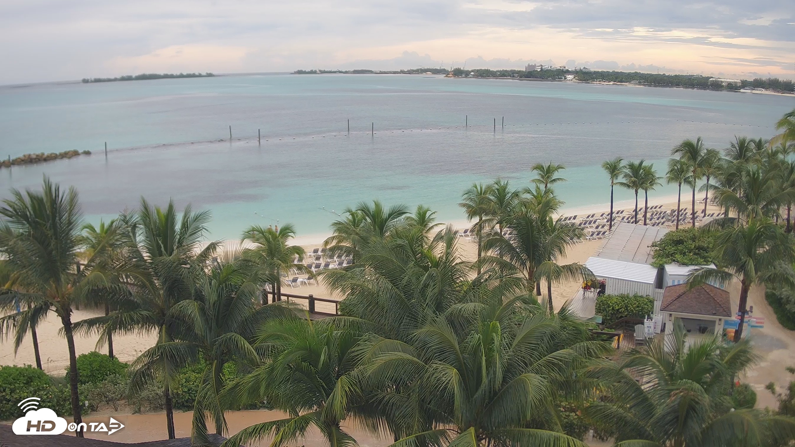 Snapshot of Baha Mar Resort - Nassau Bahamas Live Webcam taken Sep 22, 2026, 8:55am EDT
