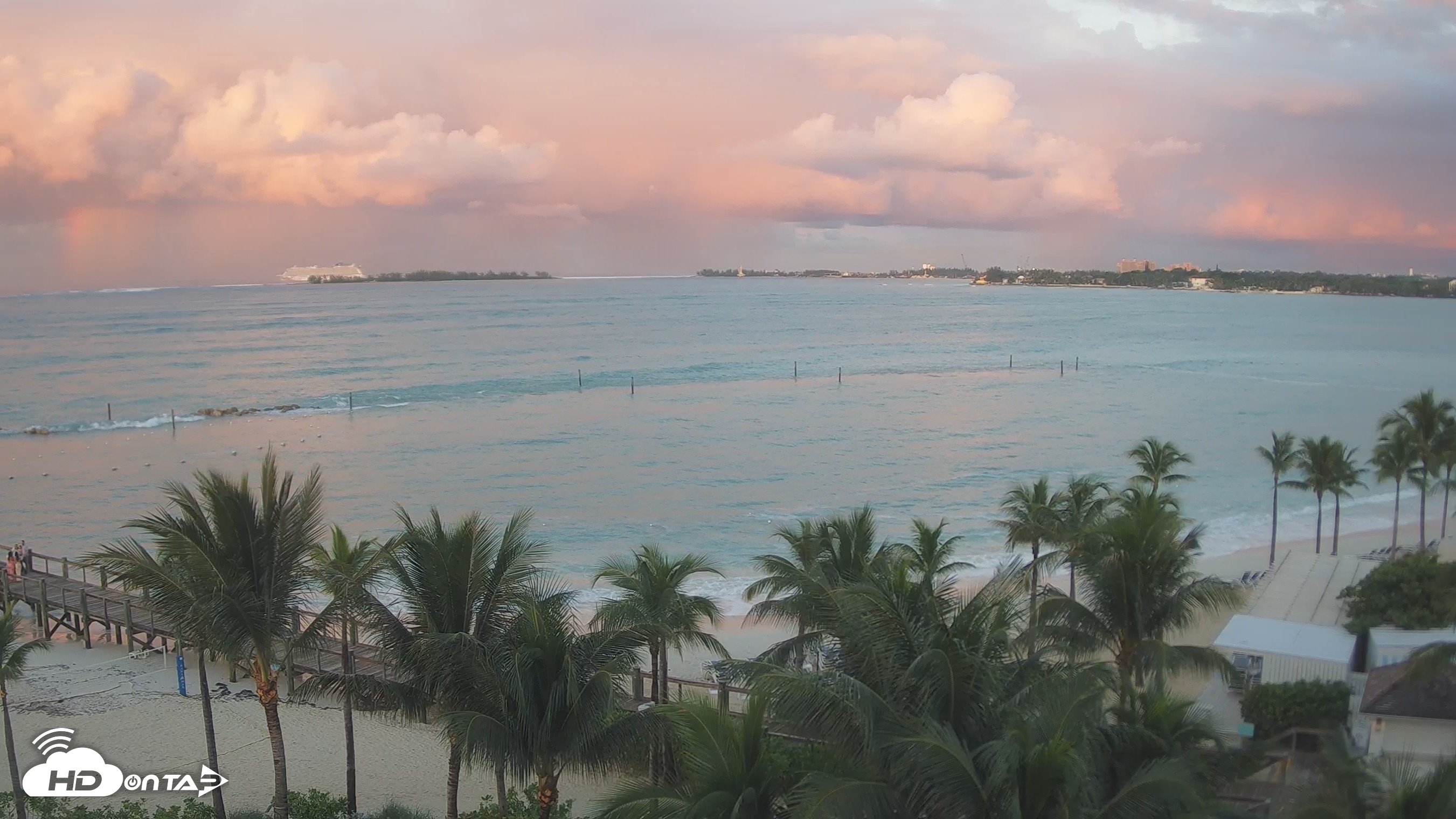 Snapshot of Baha Mar Resort - Nassau Bahamas Live Webcam taken Oct 22, 2026, 6:31pm EDT